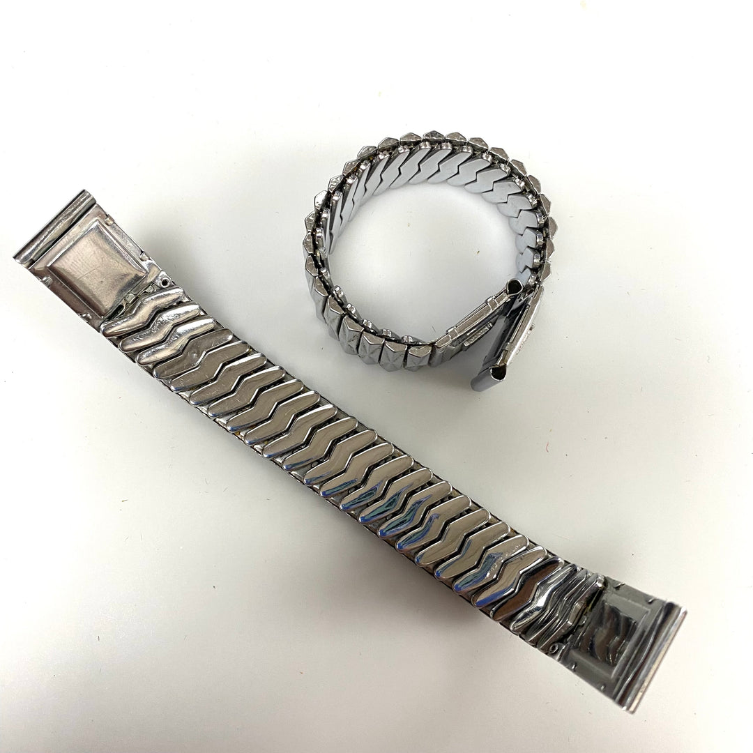 u785 Vintage 1950's Silver Tone 1-Piece Stretch Watch Band Bracelet