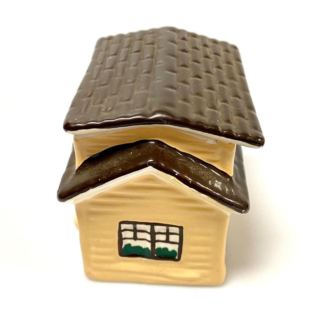 u793 Ceramic Handpainted Little House Trinket Jewelry Gift Souvenir Box