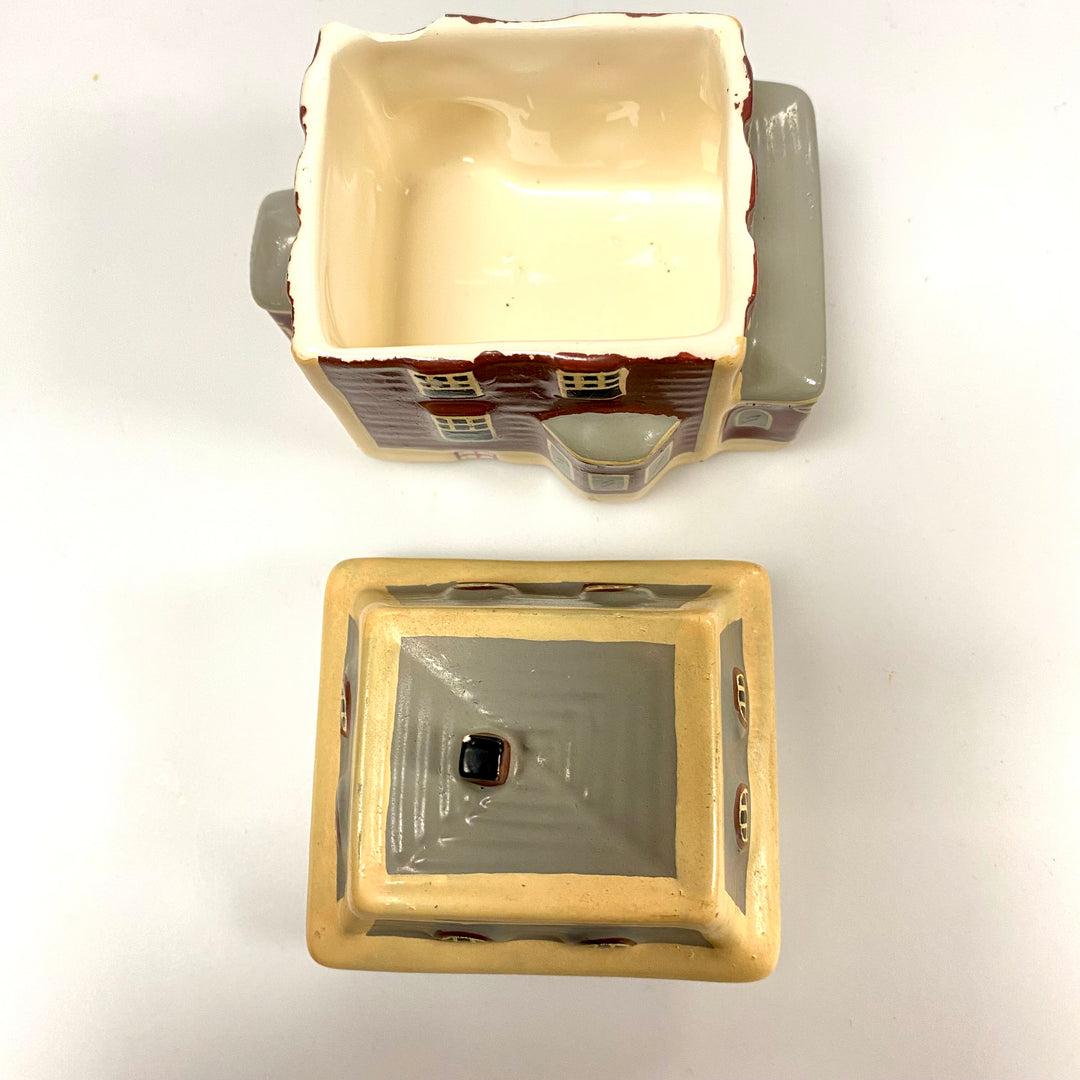 u794 Ceramic Hand-painted Little House Trinket Jewelry Gift Souvenir Box