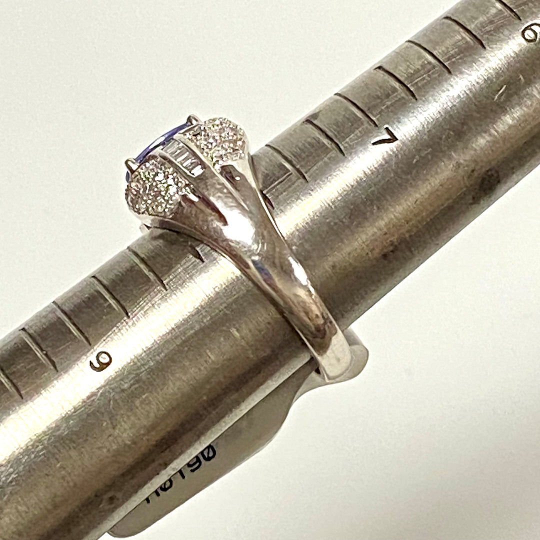 u814 Vintage 18K White Gold Tanzanite Diamond .25cts Engagement Ring Diamond Sz8