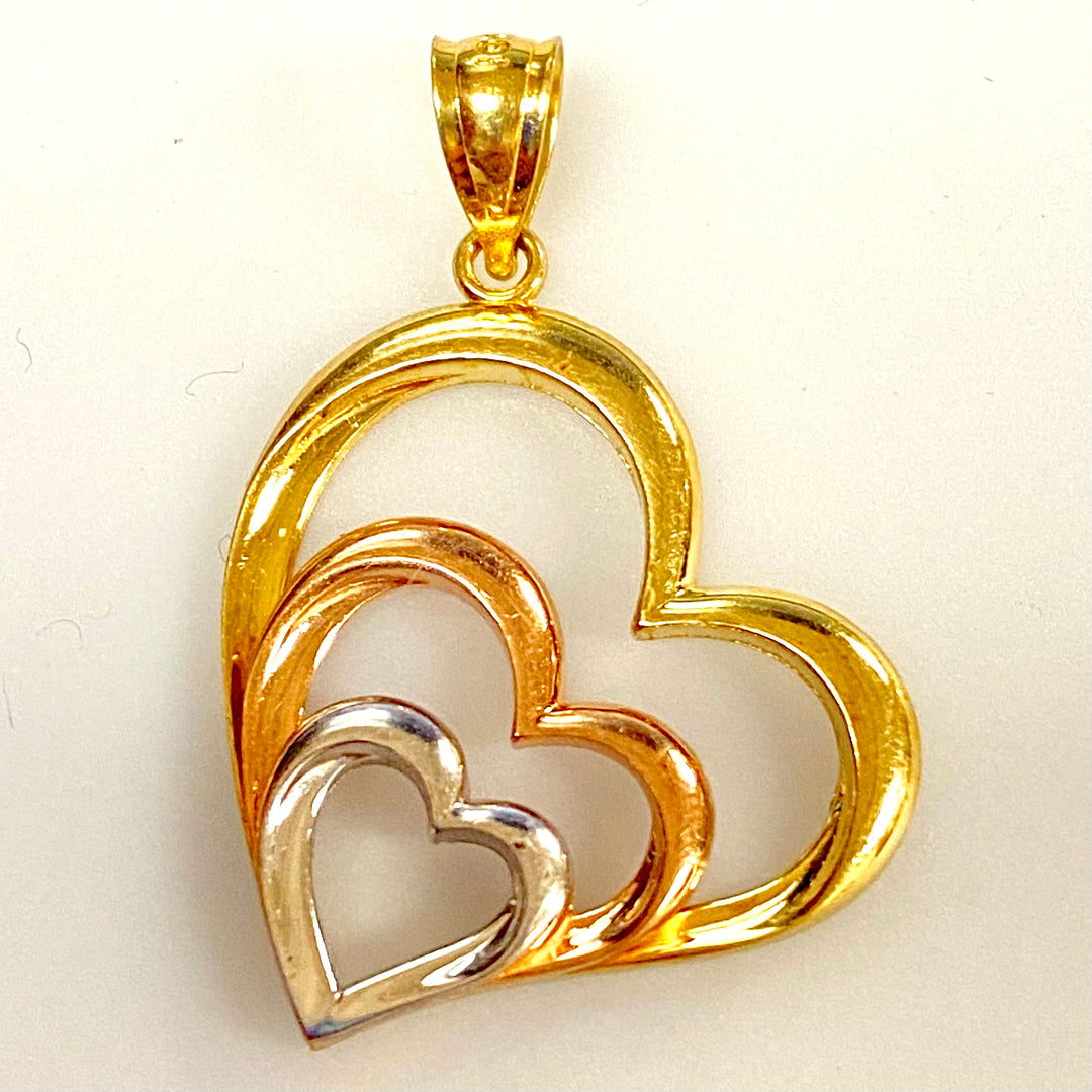 u819 Vintage 10K White Yellow Rose Gold Three Hearts Pendant Charm "Ma"