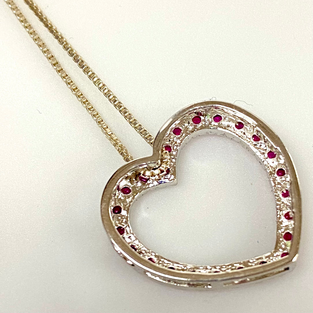 u823 Vintage Sterling Silver 925 Box Chain Necklace Ruby Heart Pendant 18" Long