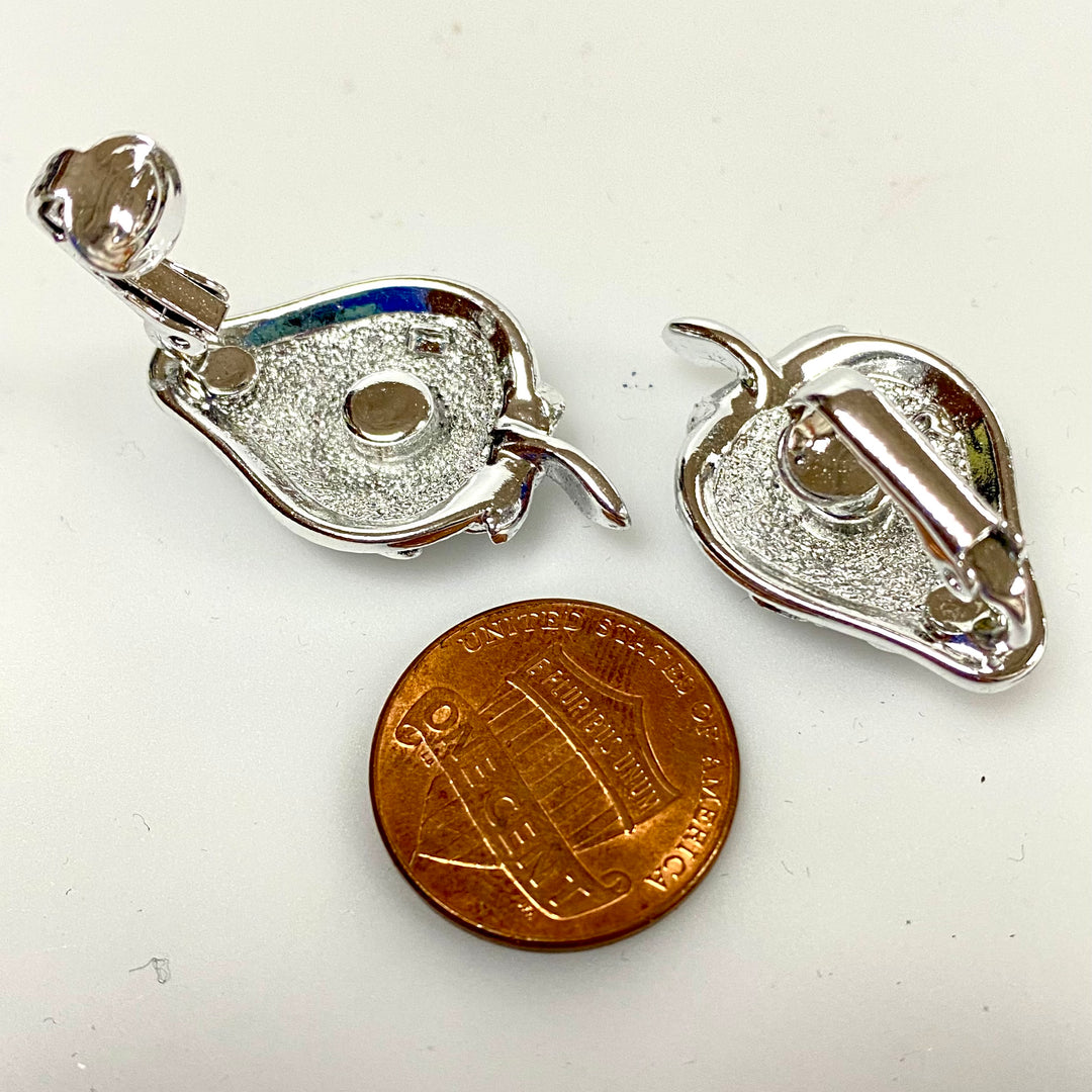 u831 Vintage Sarah Coventry 3pc Set Clip Earrings Matching Brooch Pin Strawberry