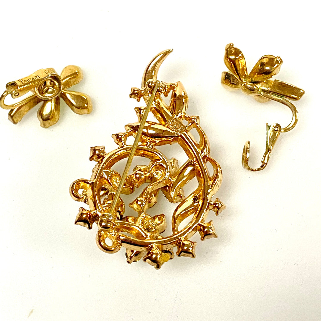 u833 Vintage Trifari 3pc Set Clip Floral Earrings and Matching Brooch Pin