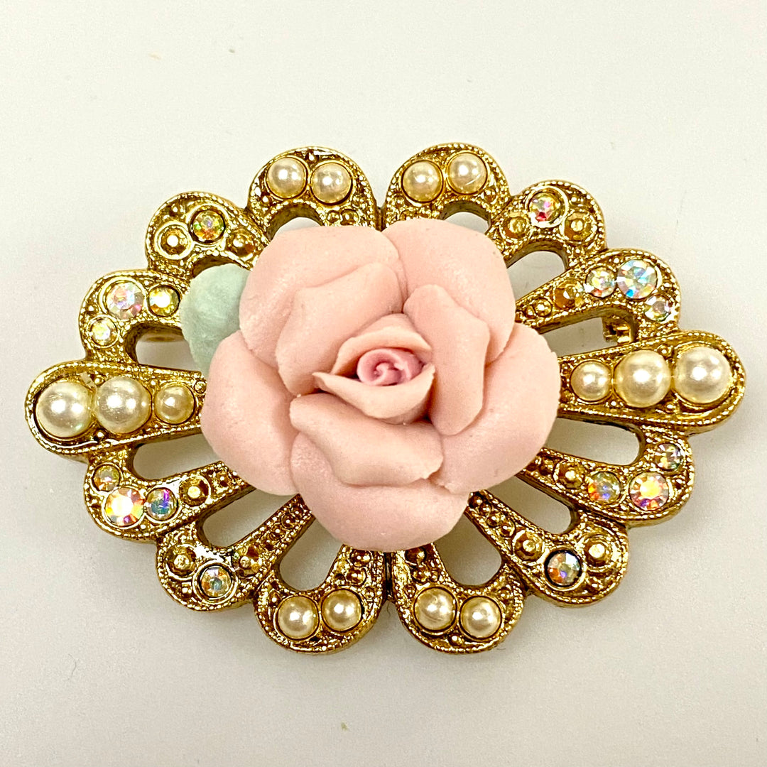 u849 Vintage Gold Tone Frame Flower with Pearls and Multi-stones Brooch Pin