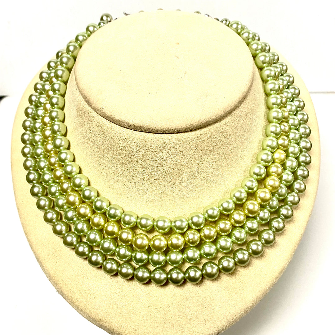u860 Vintage Green Cultured Pearl Beads Silver Tone Hardware Necklace 13" Long