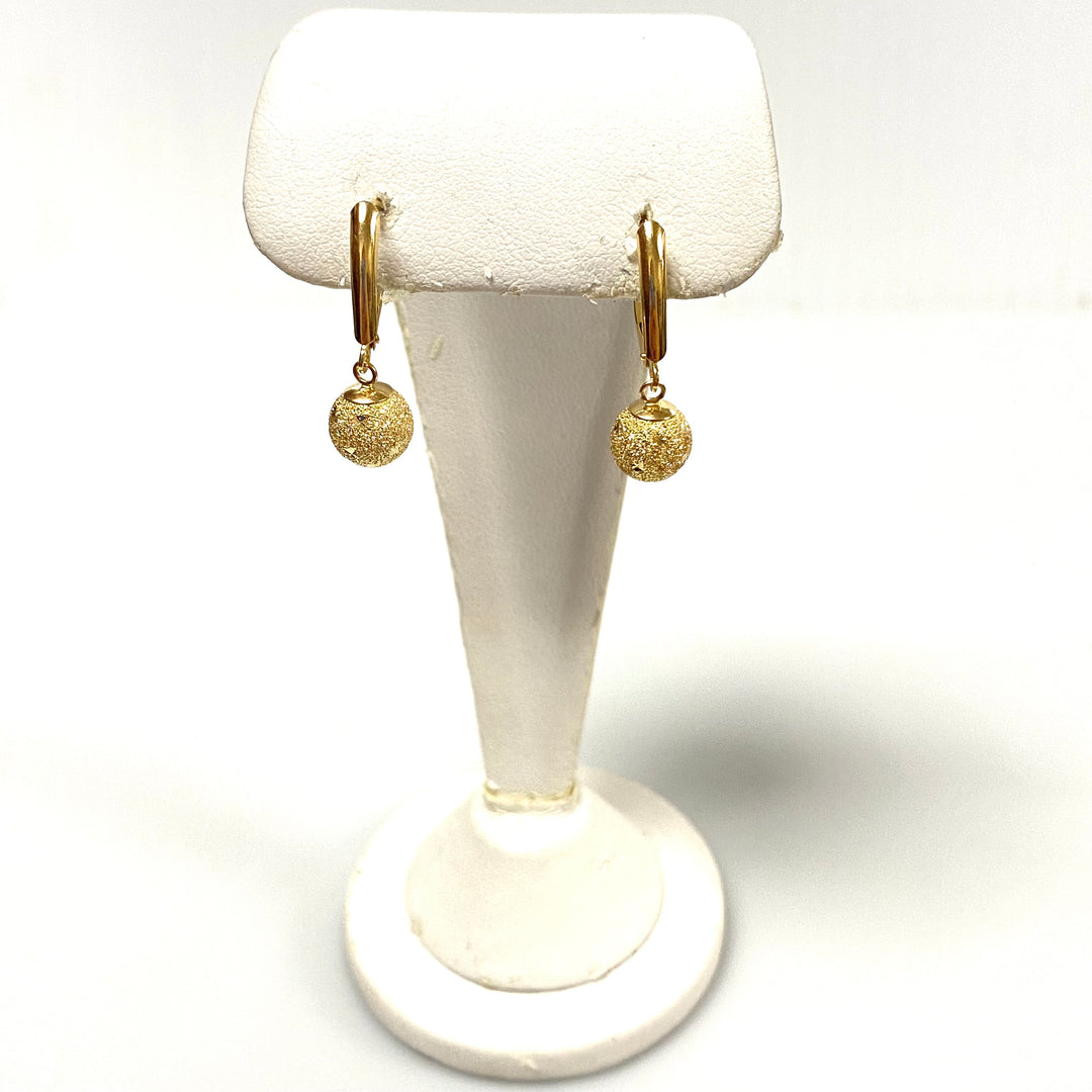u907 Vintage Classic 14K Yellow Gold 8mm Stardust Ball Dangling Earrings