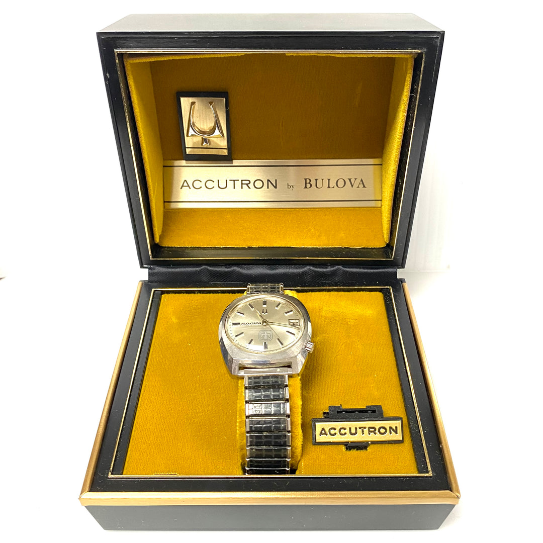 u911 Vintage Accutron Bulova Stainless Steel J194055 Men's Wrist Watch USA