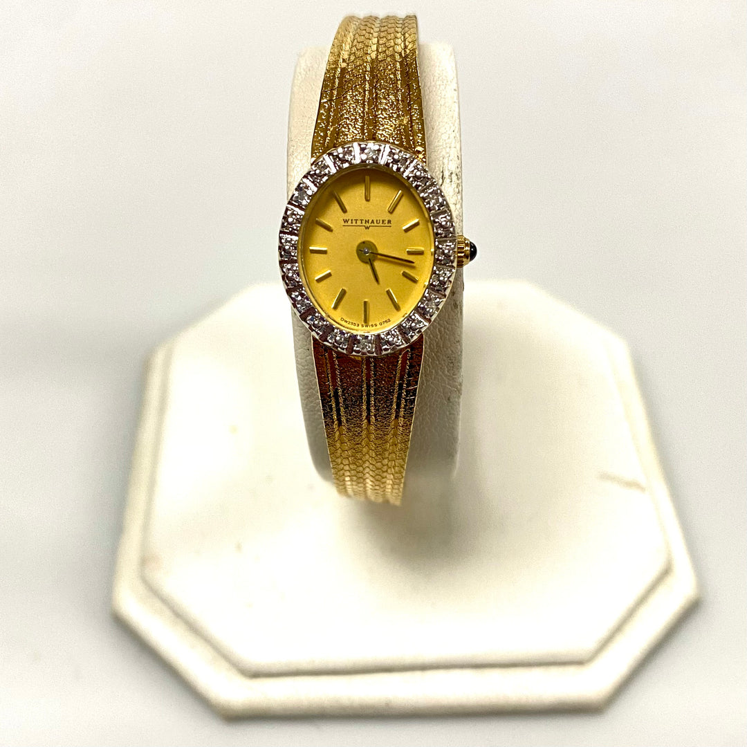 u912 Vintage Wittnauer Quartz Swiss Made CDW 2553 4J Ladies Wrist Watch USA