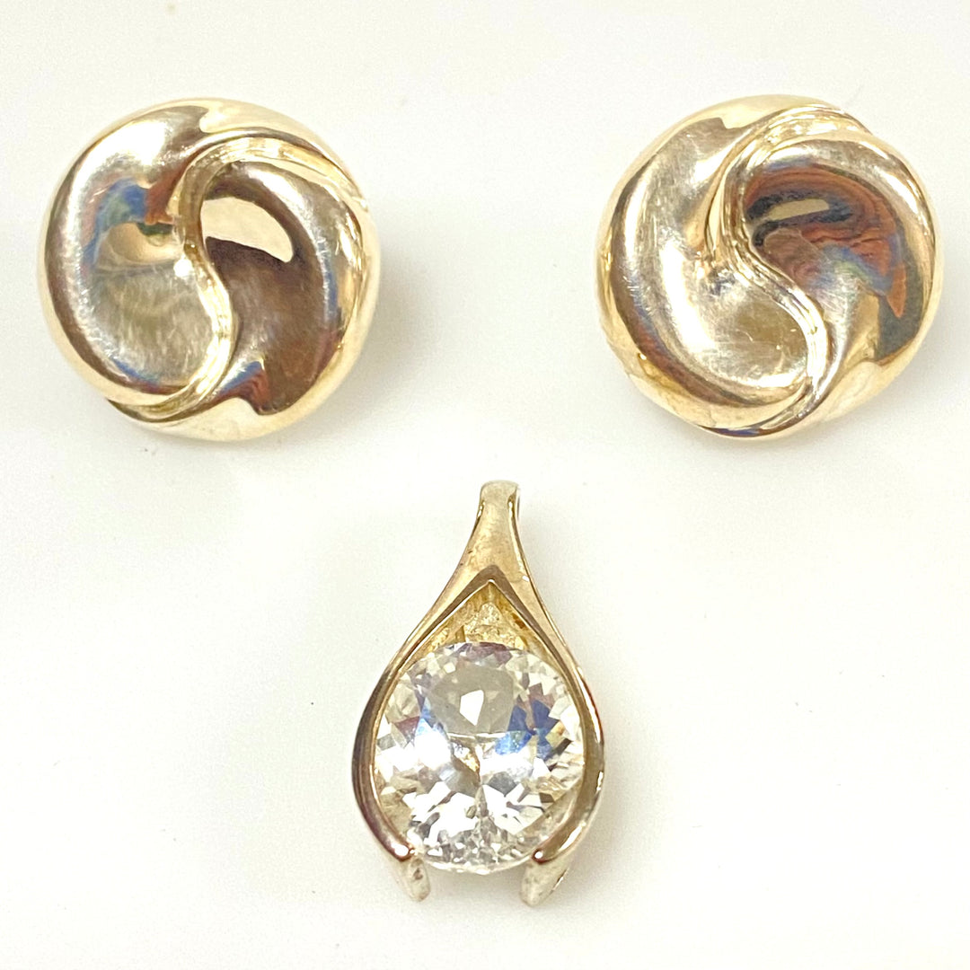 u932 Vintage Sterling Silver 925 Earrings and White Stone Pendant Set of 3