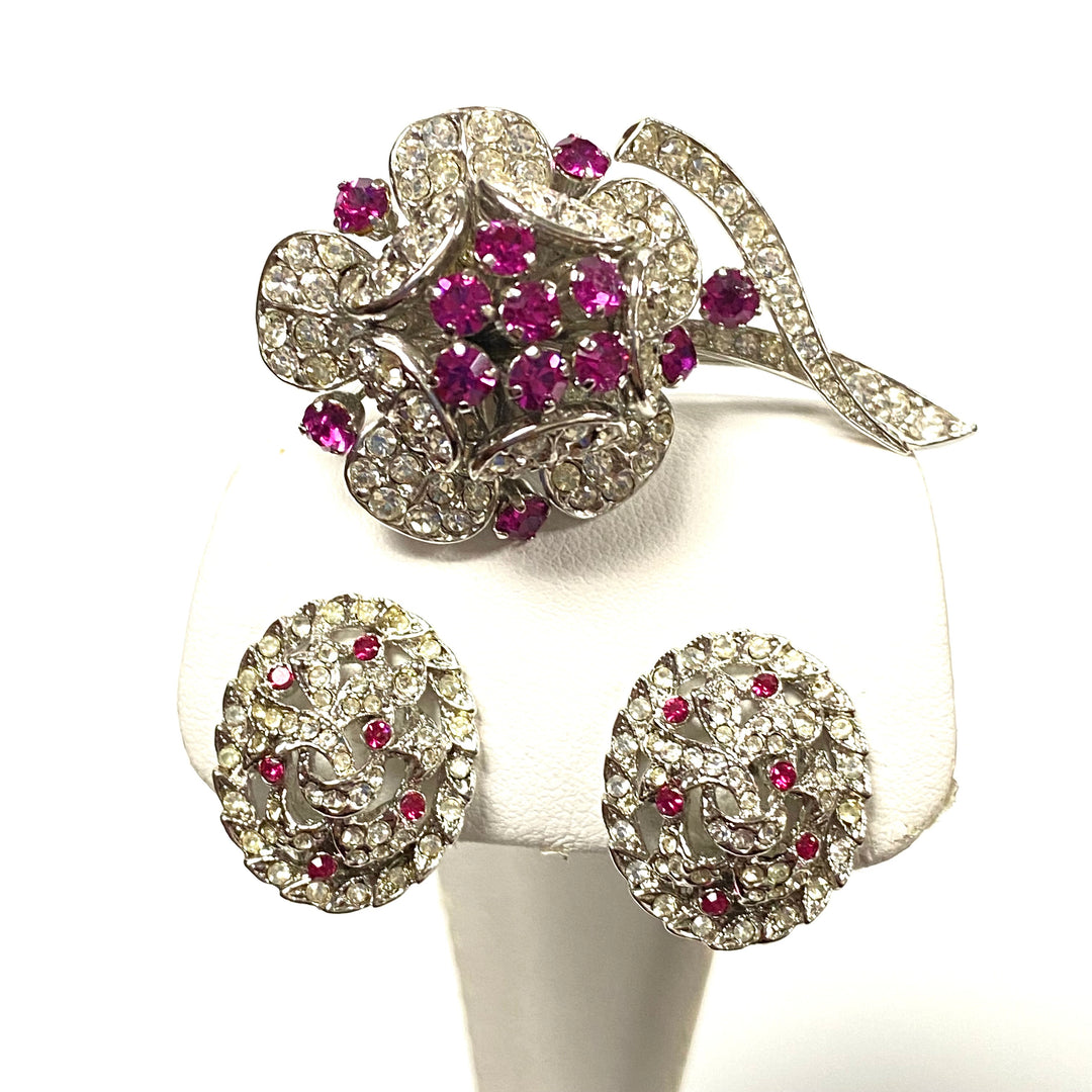 u933 Vintage 3pc Set Clip Earrings & Floral Brooch Pin Red Rose White Crystals