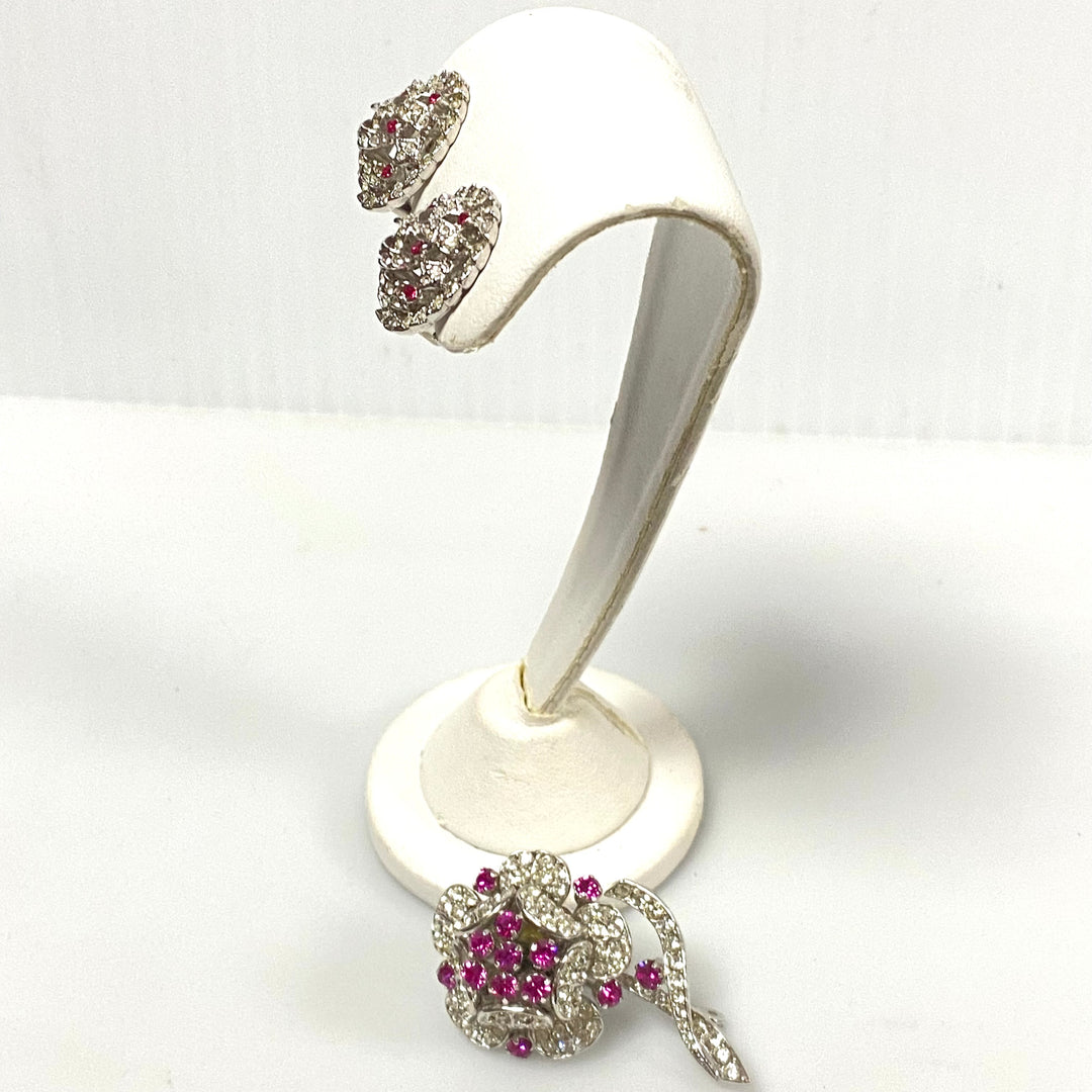 u933 Vintage 3pc Set Clip Earrings & Floral Brooch Pin Red Rose White Crystals