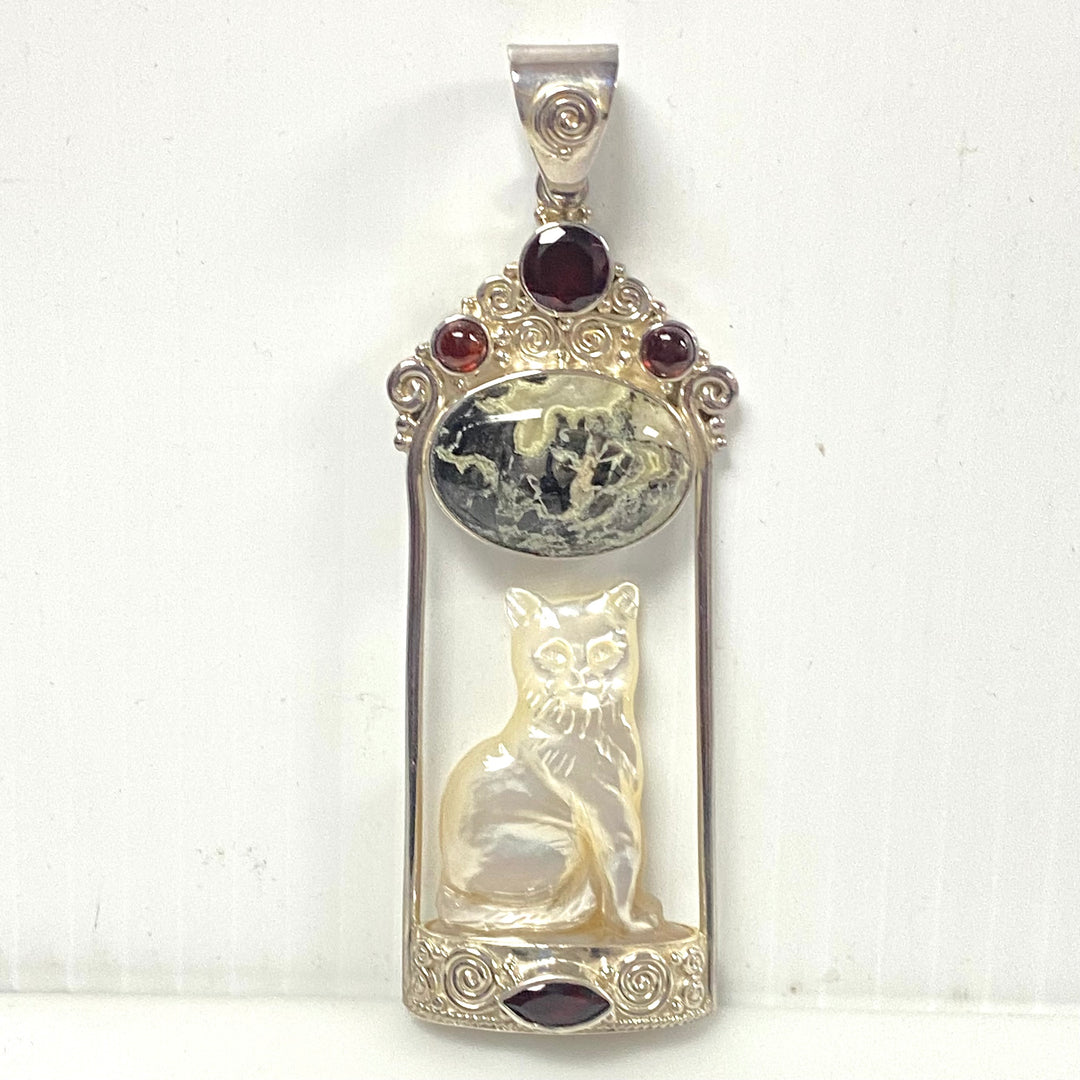 u941 Sajen 925 Sterling Mother of Pearl Russian Agate Garnets Jasper Cat Pendant