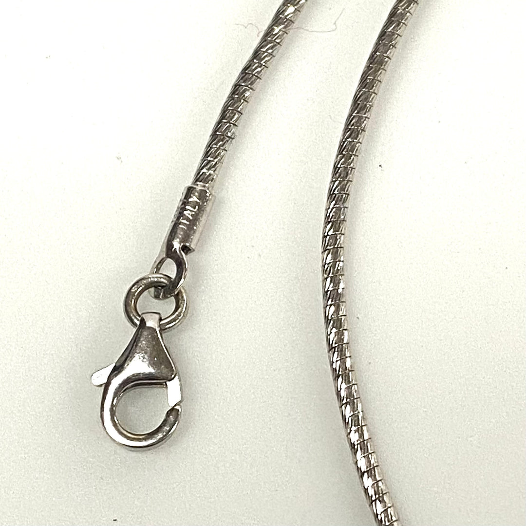 u944 Vintage 14K White Gold Round Omega Chain Necklace 16" Long