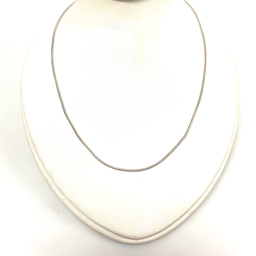 u946 Vintage 14K White Gold Italy Snake Style Chain Necklace 16" Long