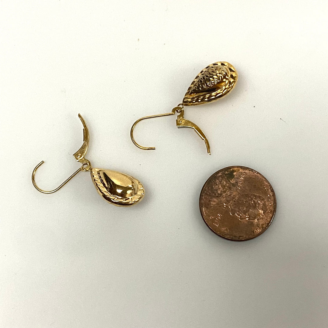 u989 Vintage Classic 14K Yellow Gold Teardrop Dangle Hanging Earrings