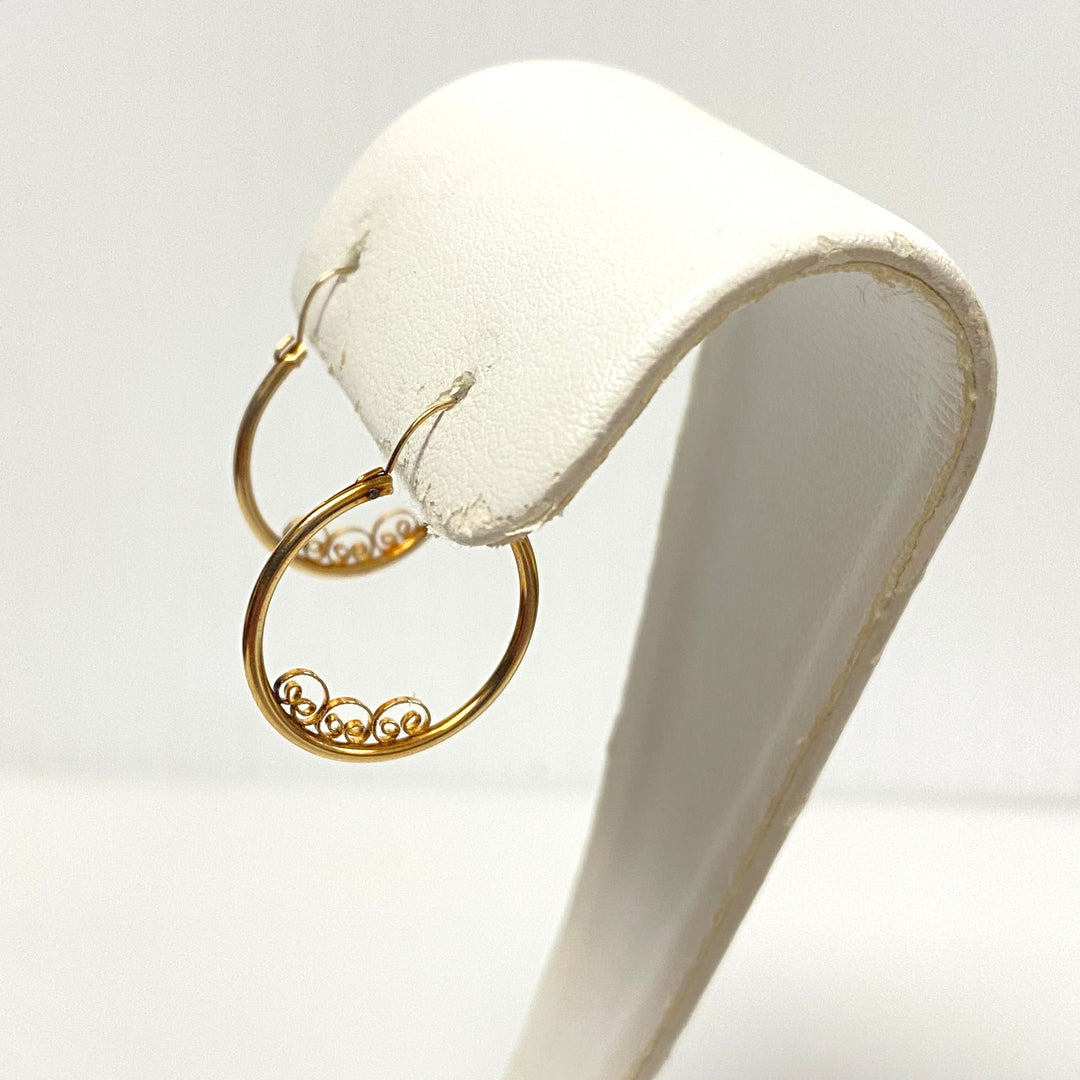 u992 Vintage Classic 14K Yellow Gold Hanging Hoop Earrings