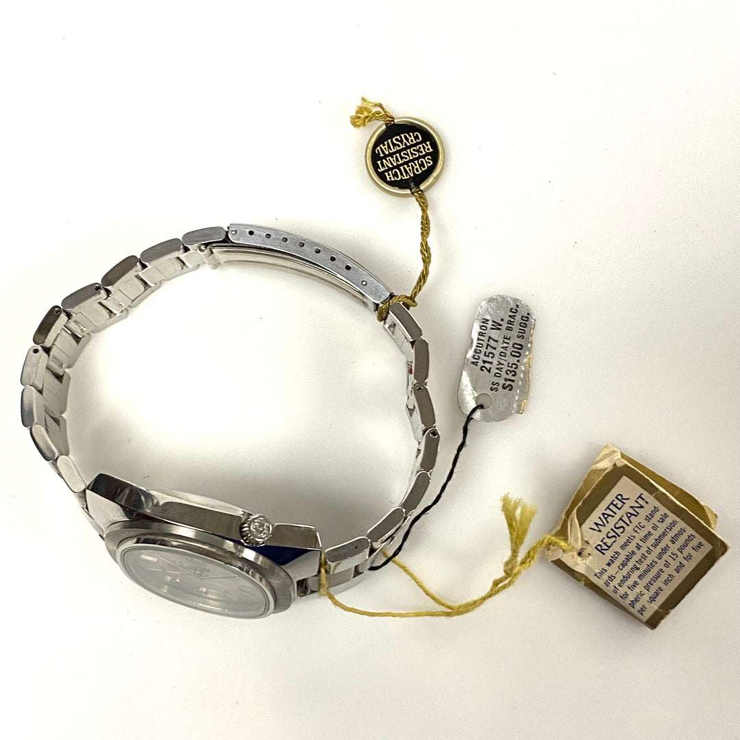 v024 Vintage Bulova Accutron Dura-Crystal Quartz Stainless Steel Water Resistant Wrist Watch +Box