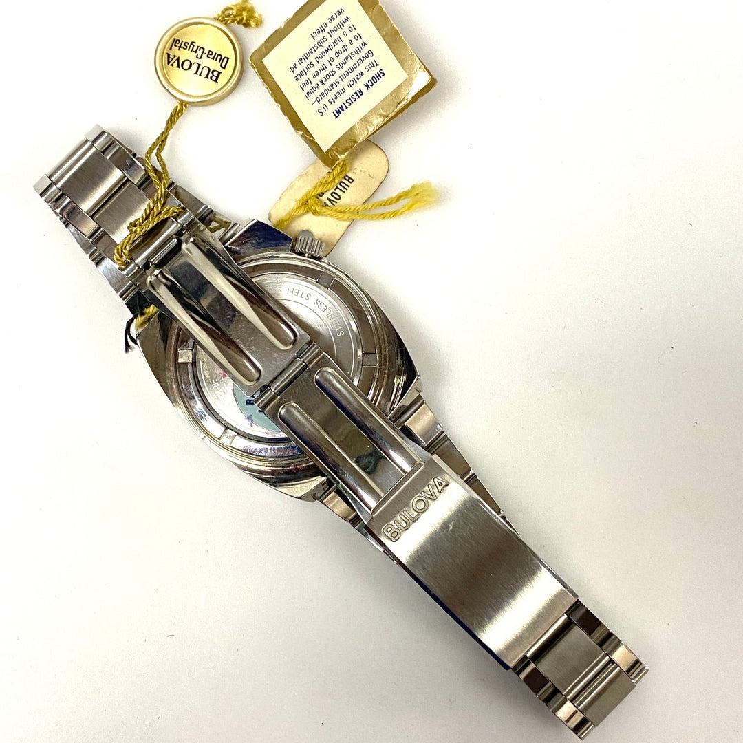 v024 Vintage Bulova Accutron Dura-Crystal Quartz Stainless Steel Water Resistant Wrist Watch +Box