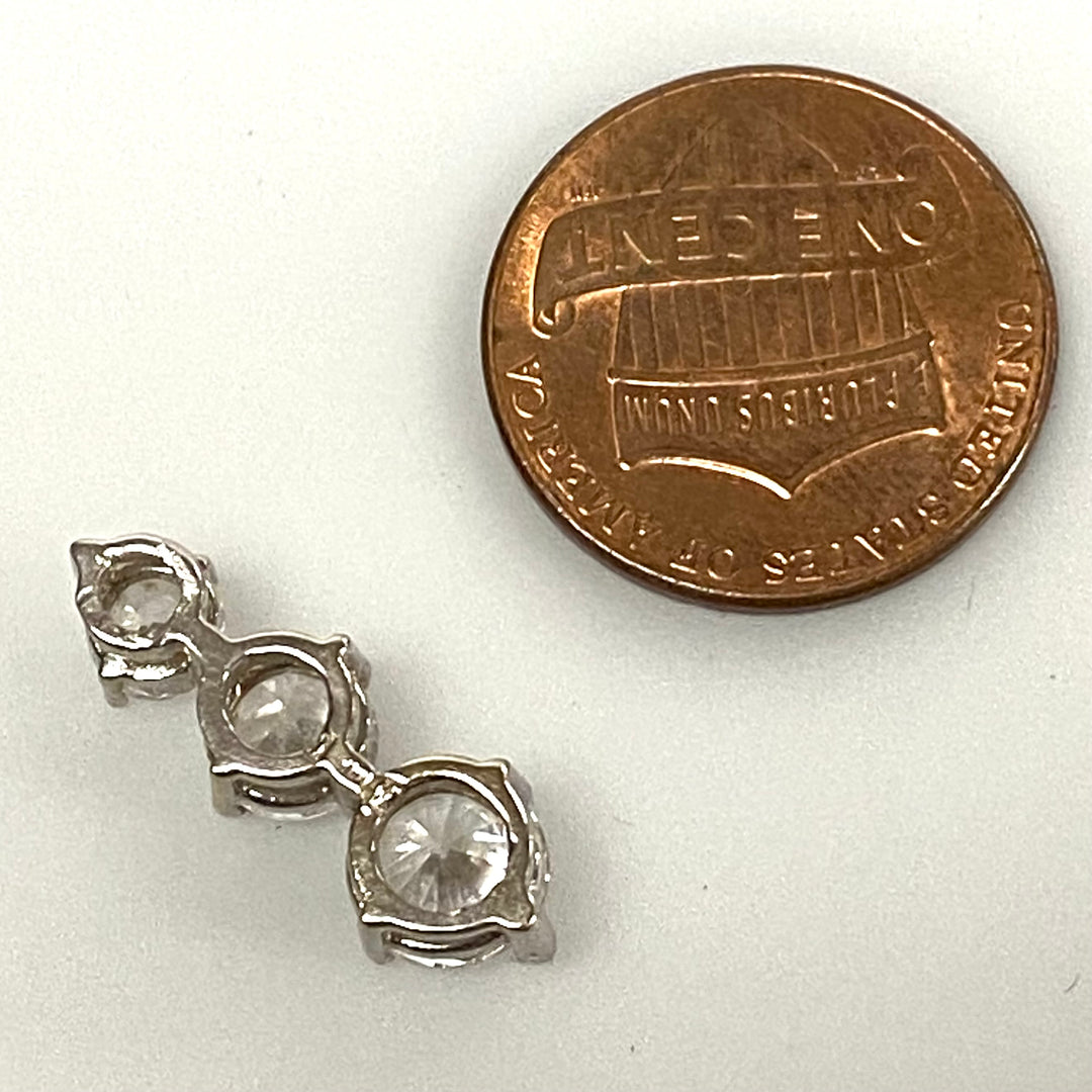 v027 Vintage 14k White Gold Cubic Zirconia Stones Pendant Charm