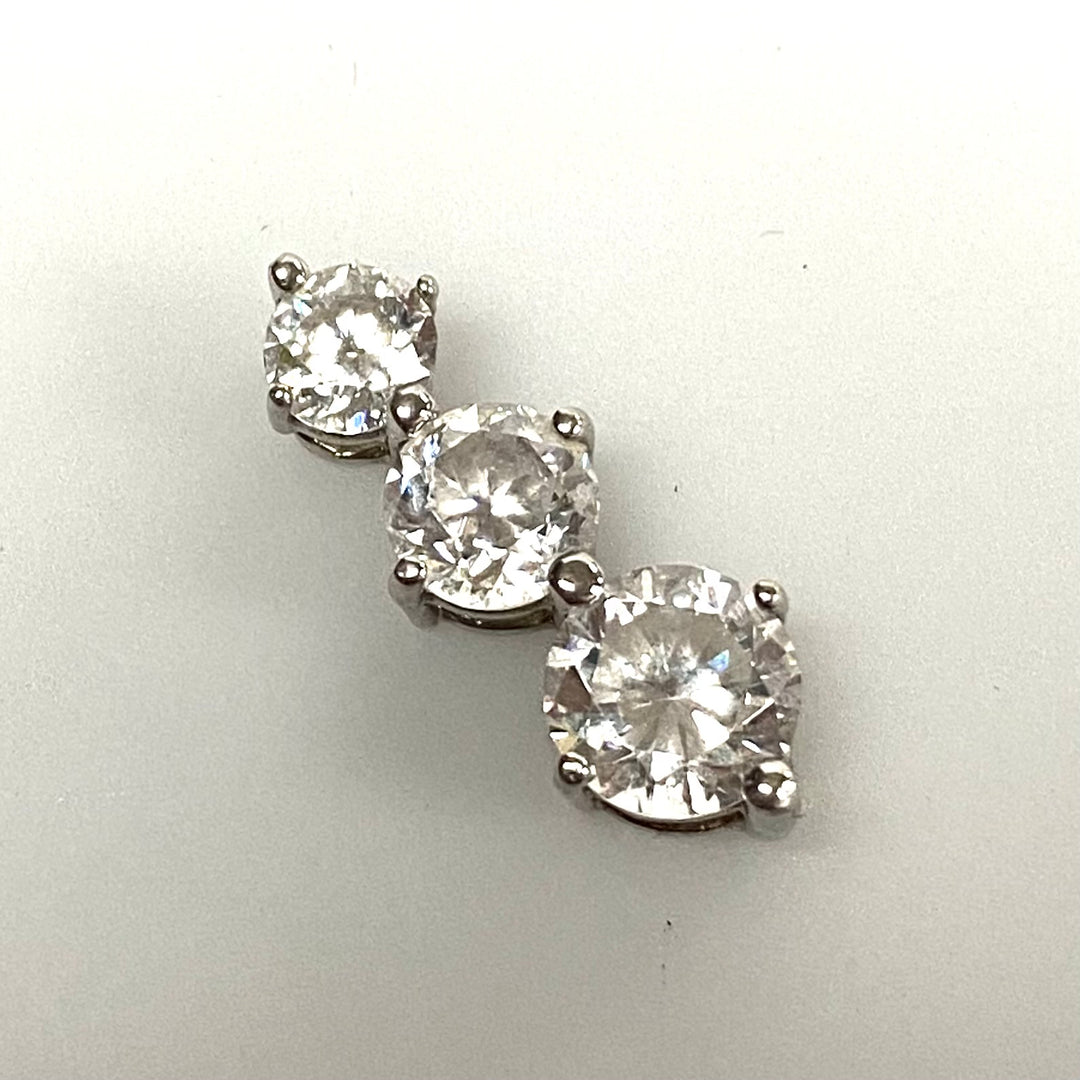 v027 Vintage 14k White Gold Cubic Zirconia Stones Pendant Charm