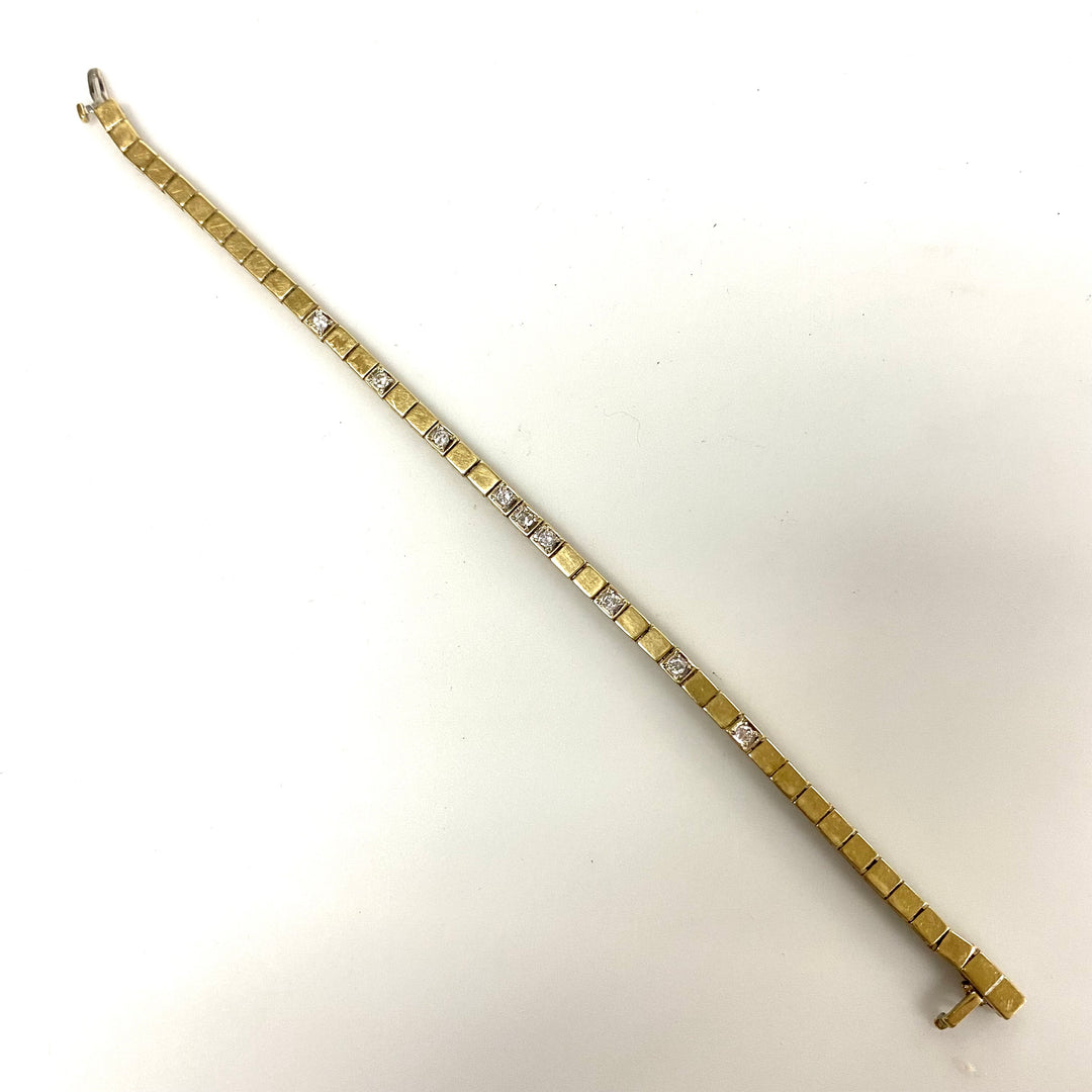 v033 Vintage 14K Yellow Gold .36cts Diamond Thick Link Bracelet 7.5" long