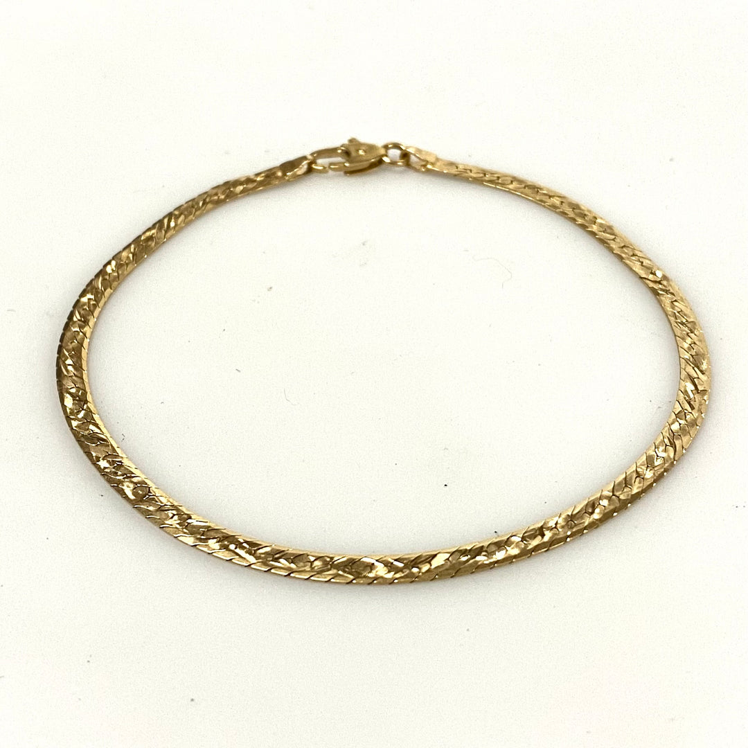 v034 Vintage 14K Yellow Gold Thick Herringbone Link Chain Bracelet 8.25" long