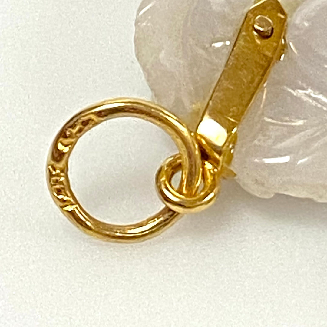 v045 Vintage 14k Yellow Gold Carved Floral White Jade Pendant Charm