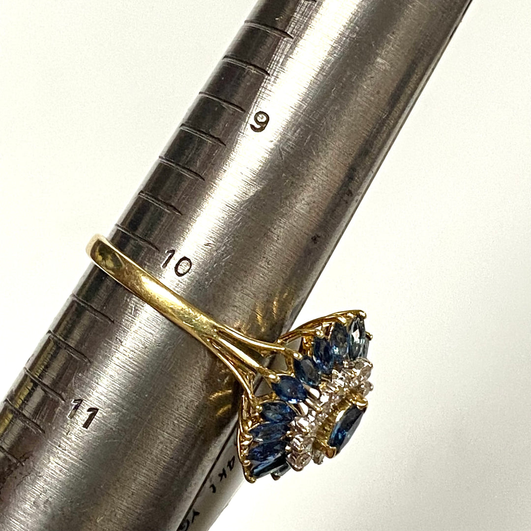 v052 Vintage 14K Yellow Gold Blue Sapphire White Diamond .12cts Ring Size 10.25