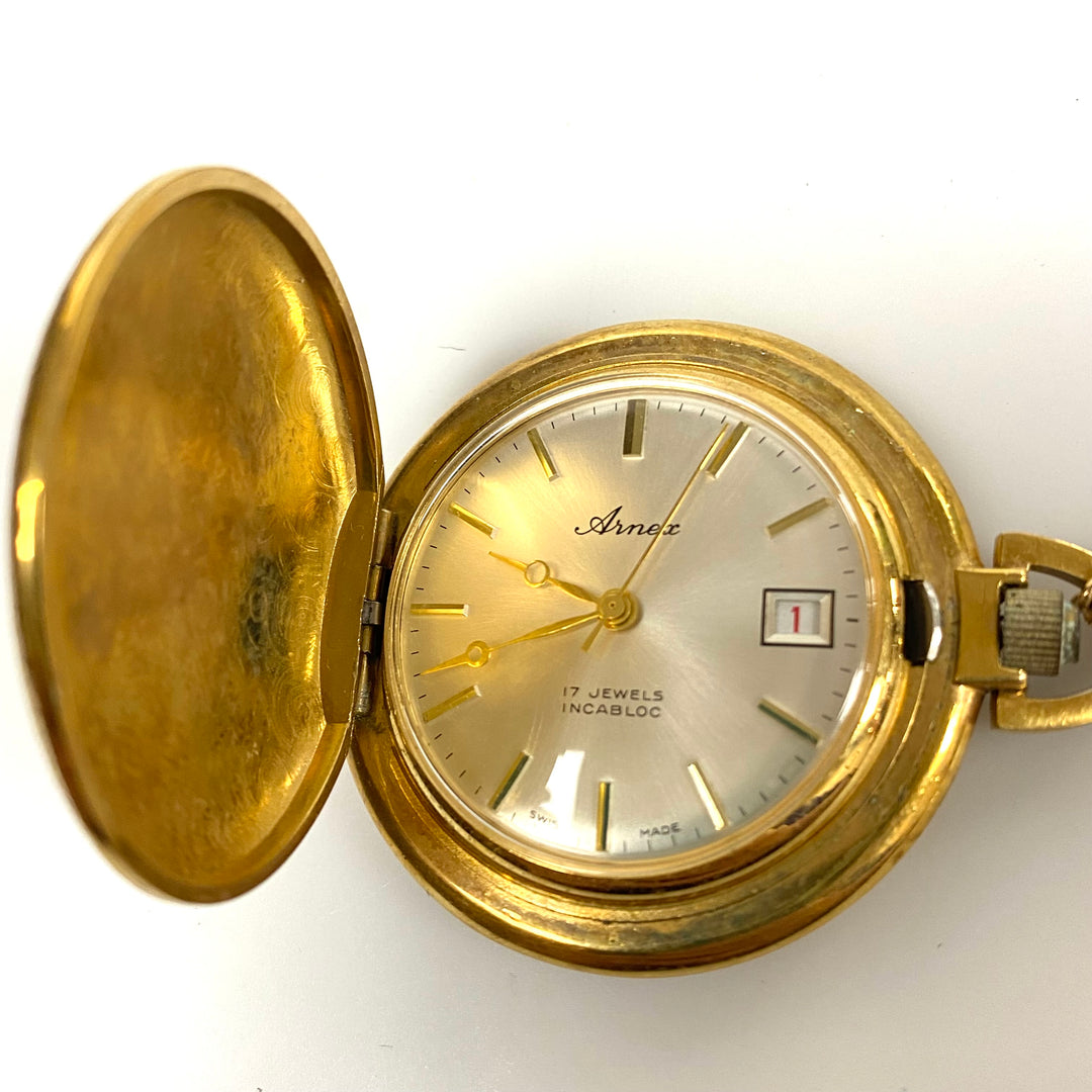 v060 Vintage Arnex Swiss Mechanical 17 Jewels Nurses Pendant Watch on 20" Chain