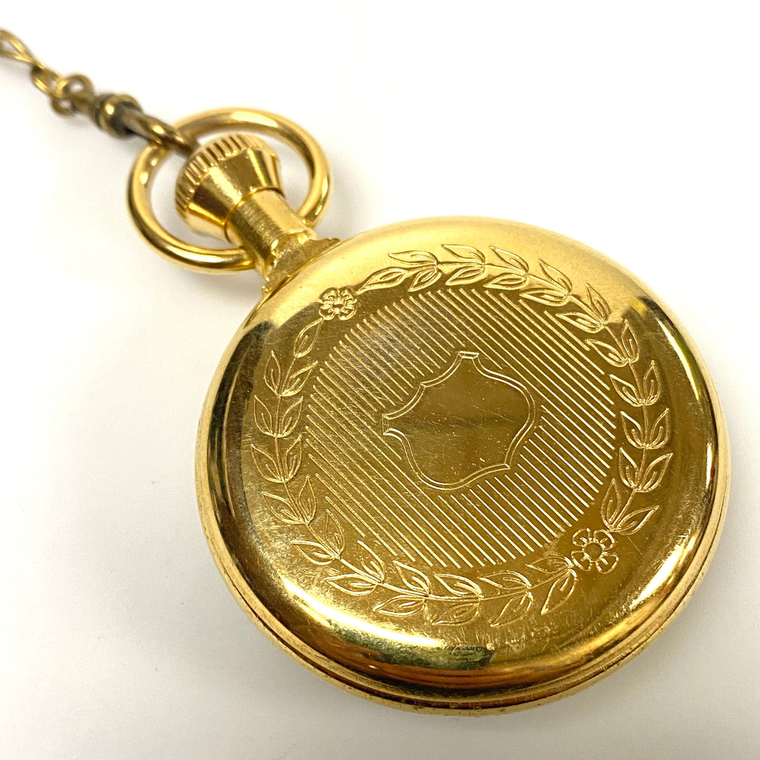 v062 Vintage Westclox Quartz USA Gold Tone Pocket Watch on 12" PW Chain