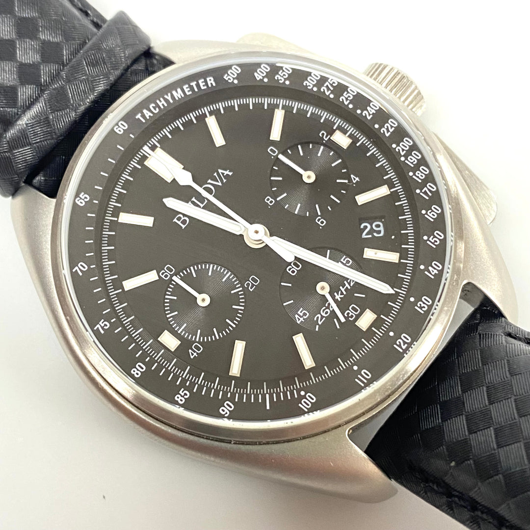 v087 Bulova Quarts Japan Movement Sapphire Glass Stainless Steel Wrist Watch