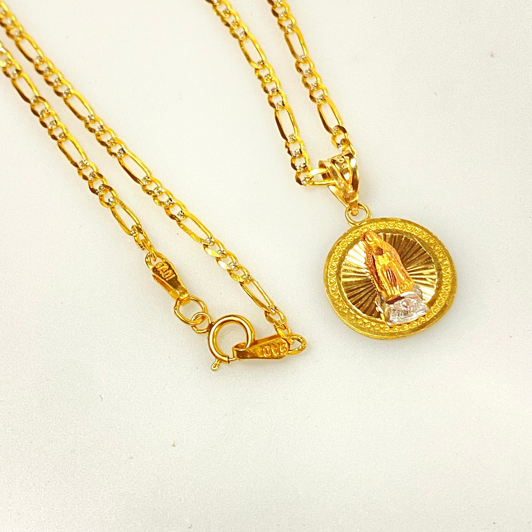 v090 Vintage 10K Yellow Gold Link Chain Necklace 16" Long Mary Religious Pendant