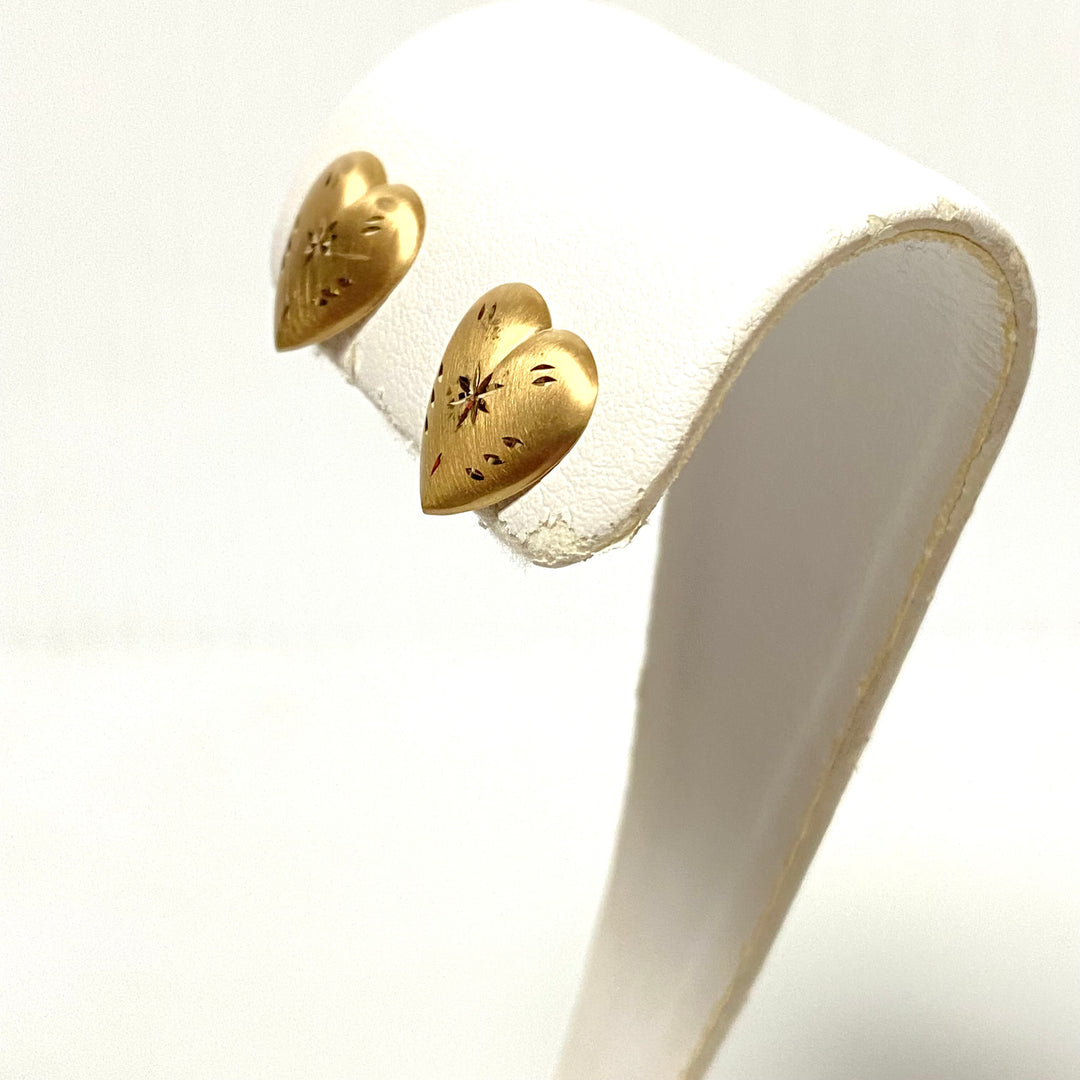 v112 Vintage 14K Yellow Gold Heart Shaped Earrings Pierced