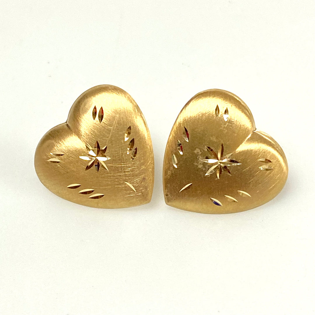 v112 Vintage 14K Yellow Gold Heart Shaped Earrings Pierced