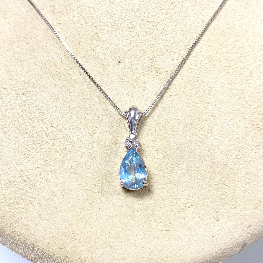v128 Vintage 10K White Gold Chain Necklace 18" Long Aquamarine Diamond Pendant