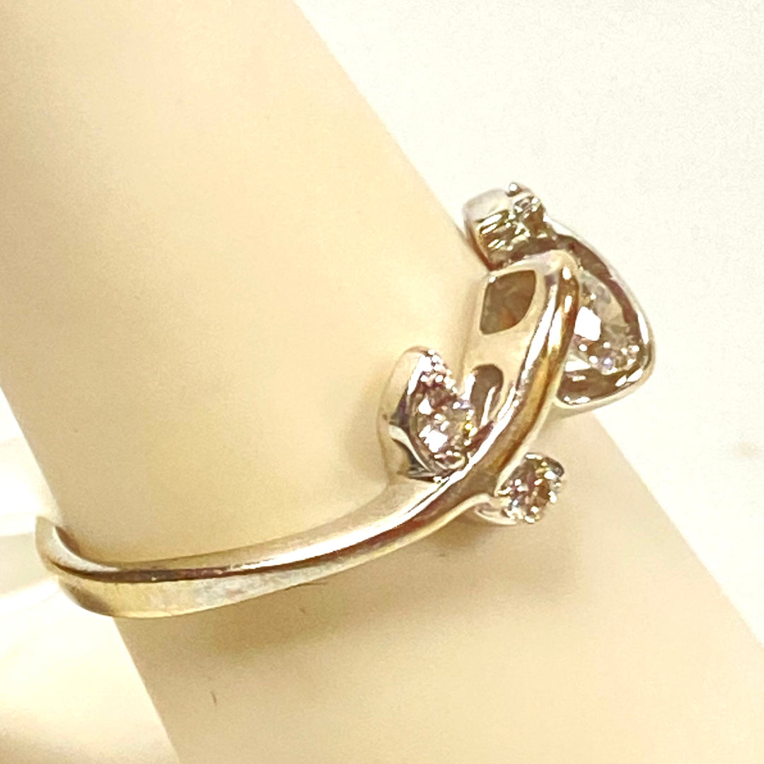 v145 Vintage Classic 14K White Gold 1/3cts White Diamond Flower Ring Sz 6.75