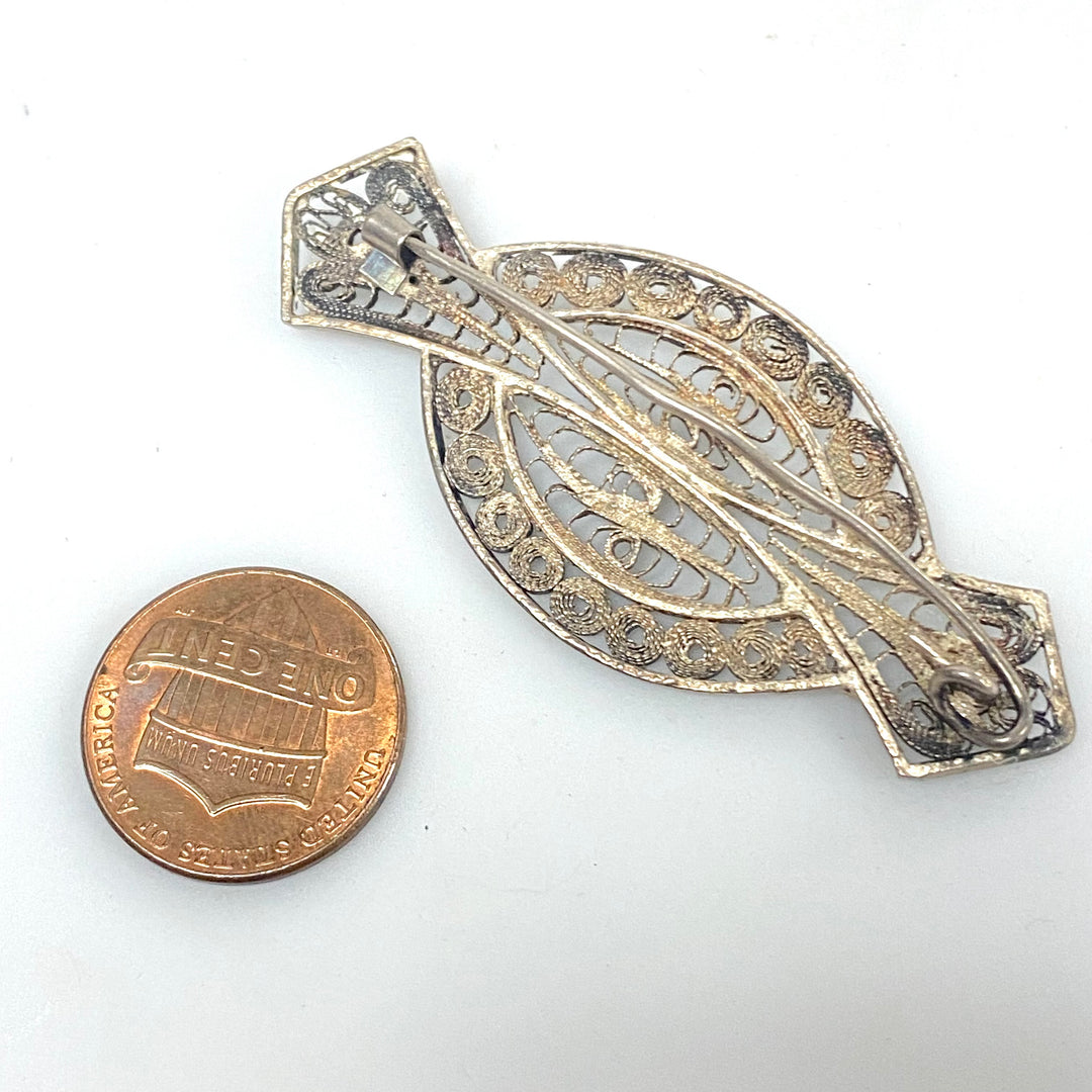 v161 Vintage Sterling Silver Silver Tone Filigree Brooch Pin