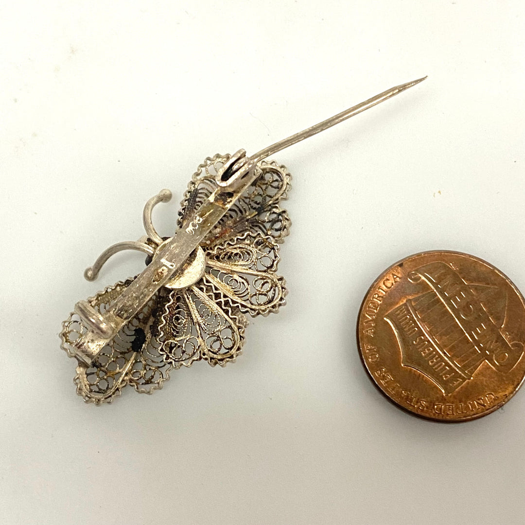 v164 Vintage 800 Silver Filigree Butterfly Brooch Pin