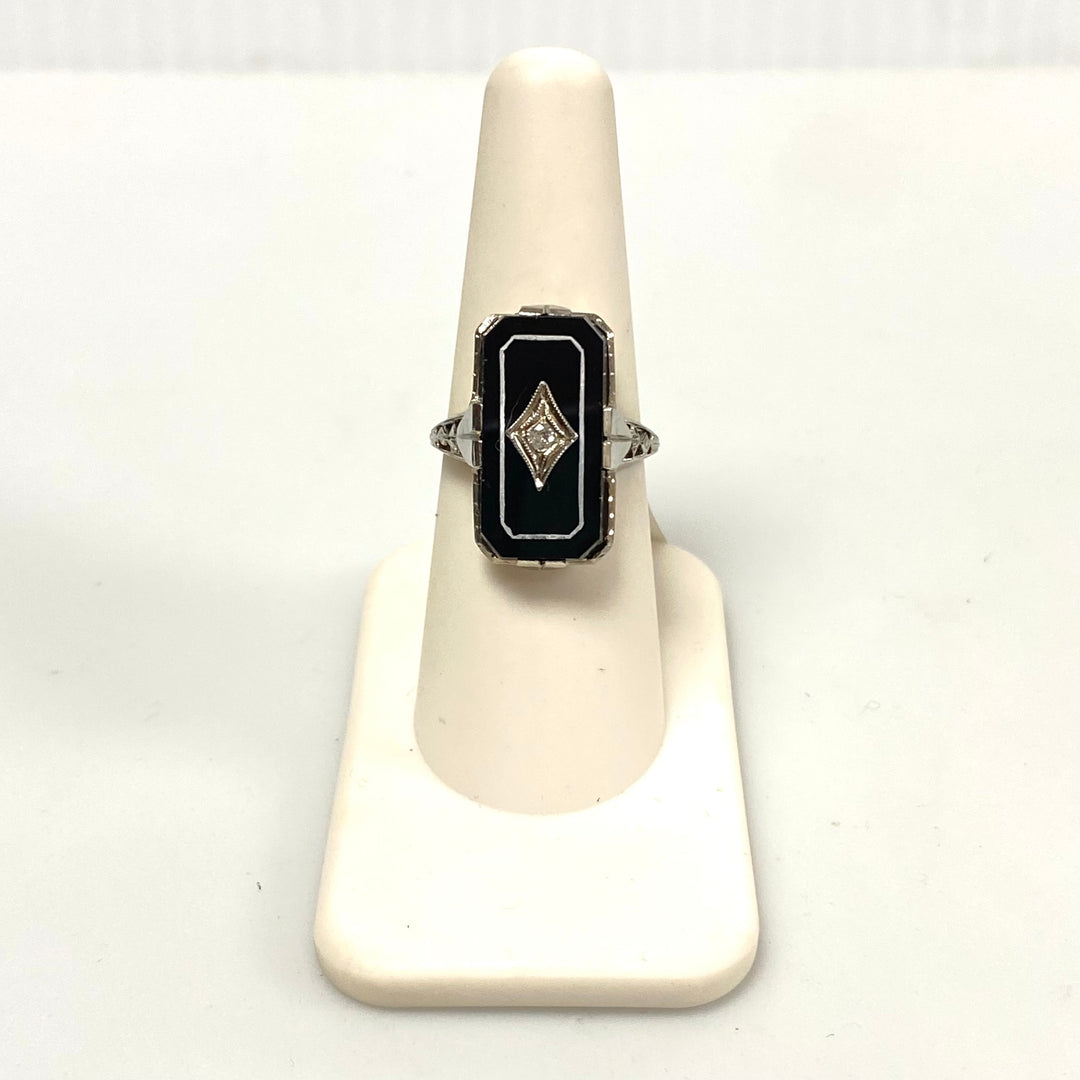 v165 Vintage 18K White Gold Filigree 0.03cts White Diamond Black Onyx Ring Sz 7