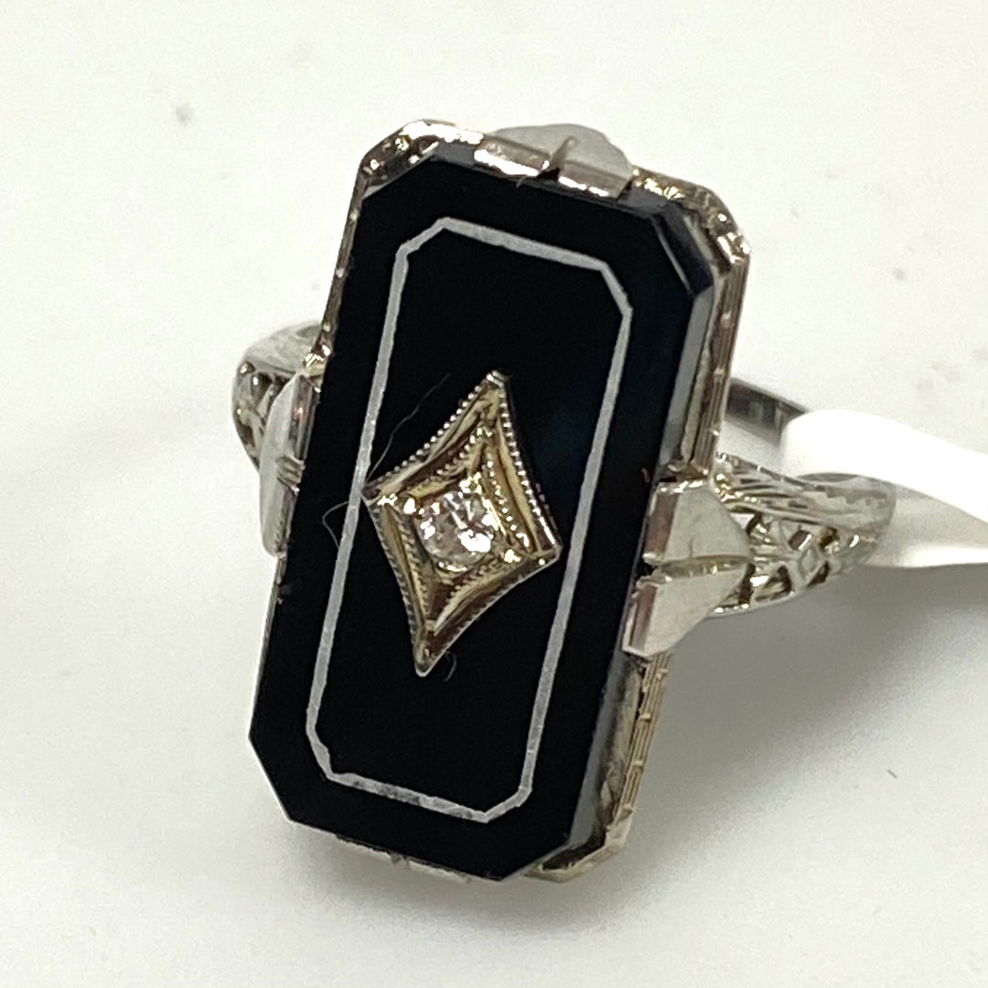 v165 Vintage 18K White Gold Filigree 0.03cts White Diamond Black Onyx Ring Sz 7