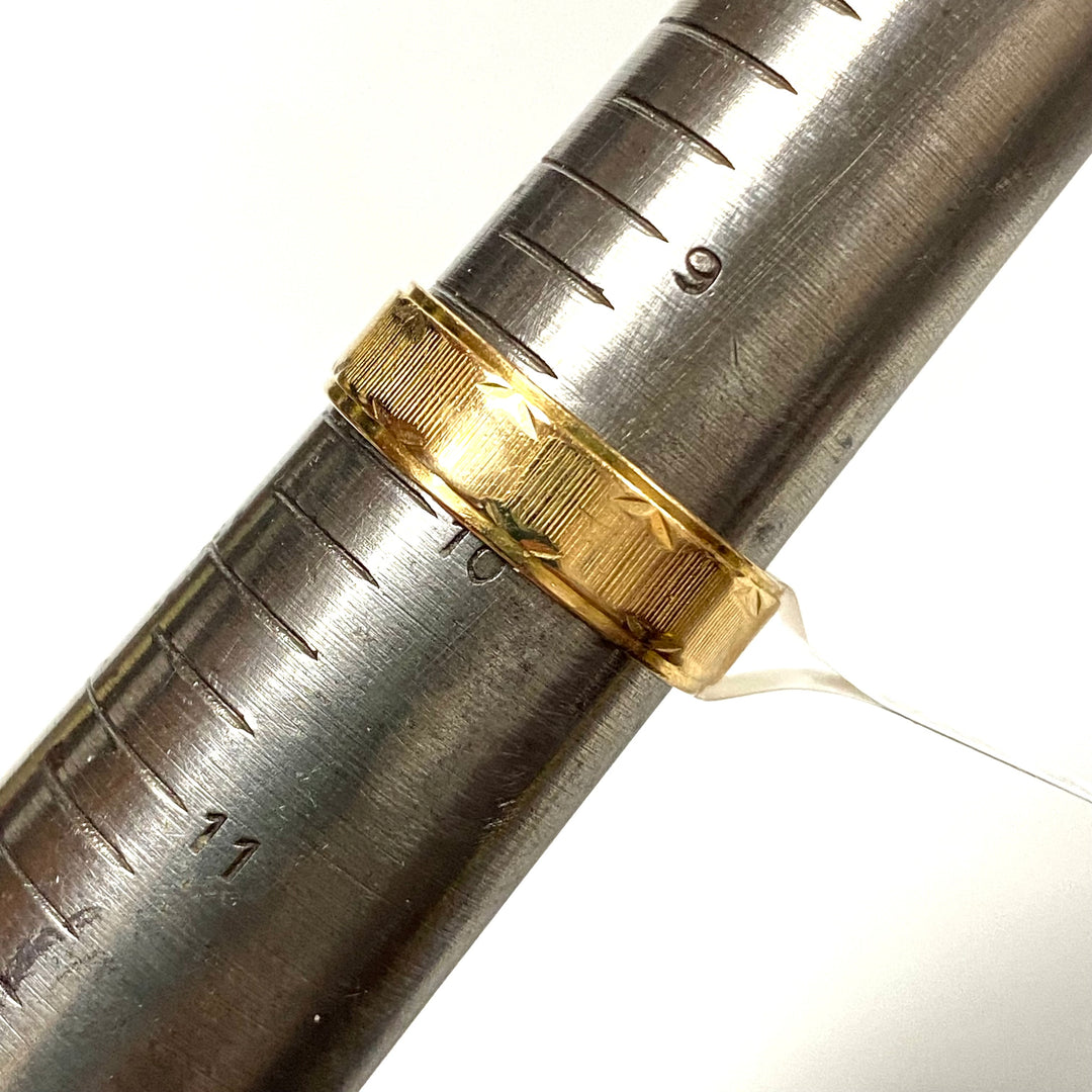 v197 Vintage 18K Yellow Gold 6mm Classic Style Wedding Band Ring Size 10