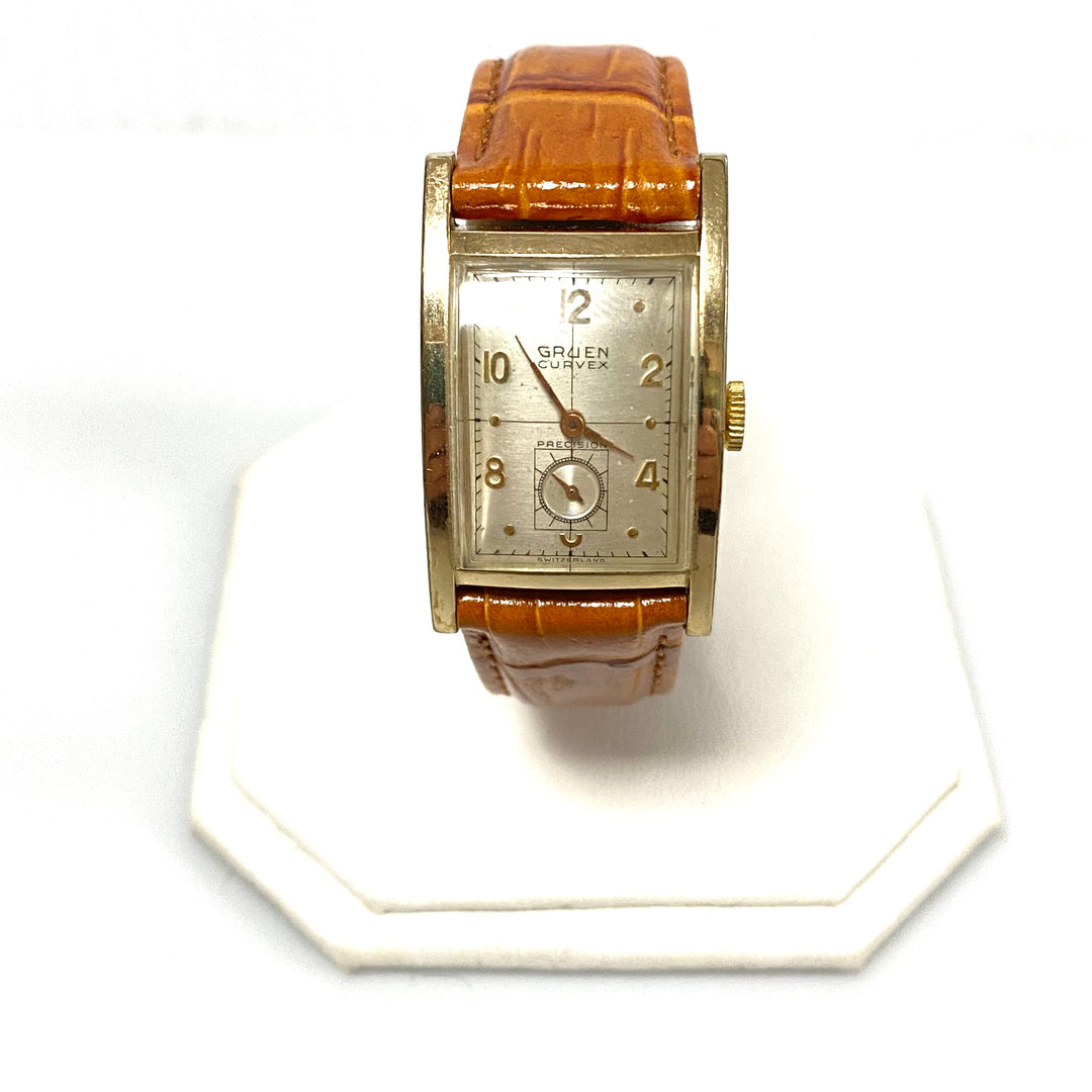 v238 Vintage Gruen Curvex Precision 10k Gold Filled Case Switzerland 17J Mechanical Wrist Watch