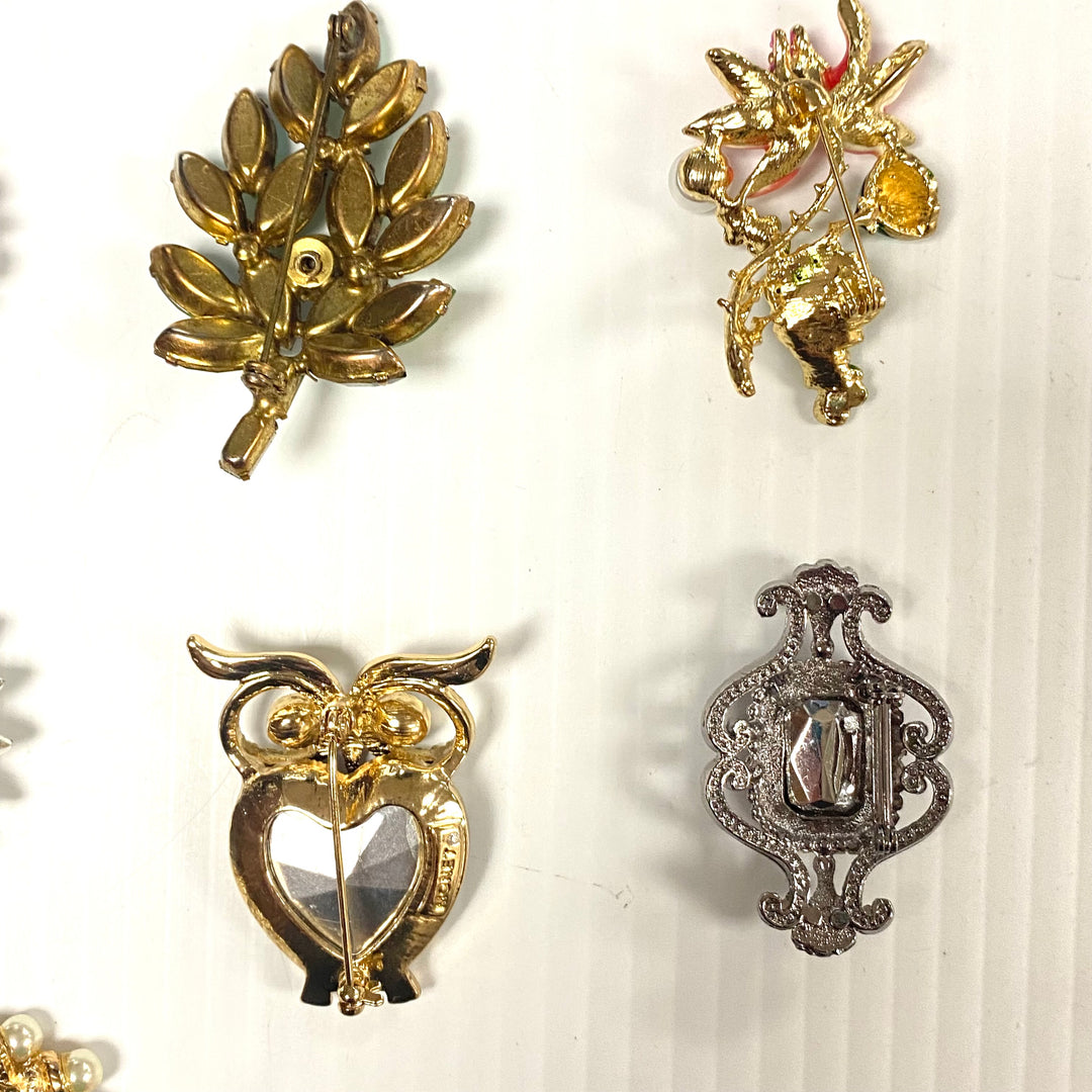 v243 Vintage Private Collection lot of 17 Brooch Pins Gemstones