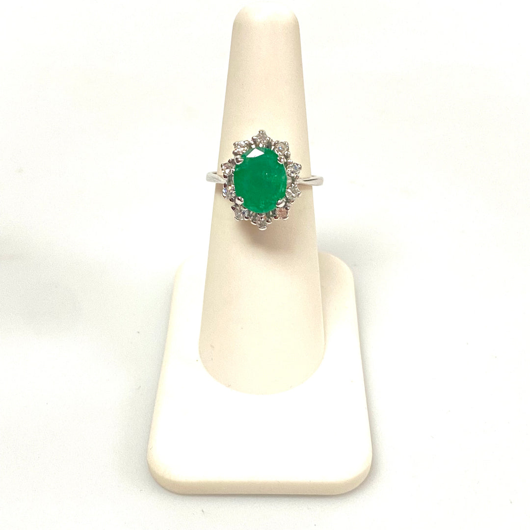 v255 Vintage 14K White Gold Green Emerald Diamond Engagement Ring Size 6.25