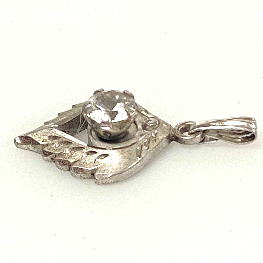 v256 Vintage Sterling Silver White Stone Cute Charm Pendant