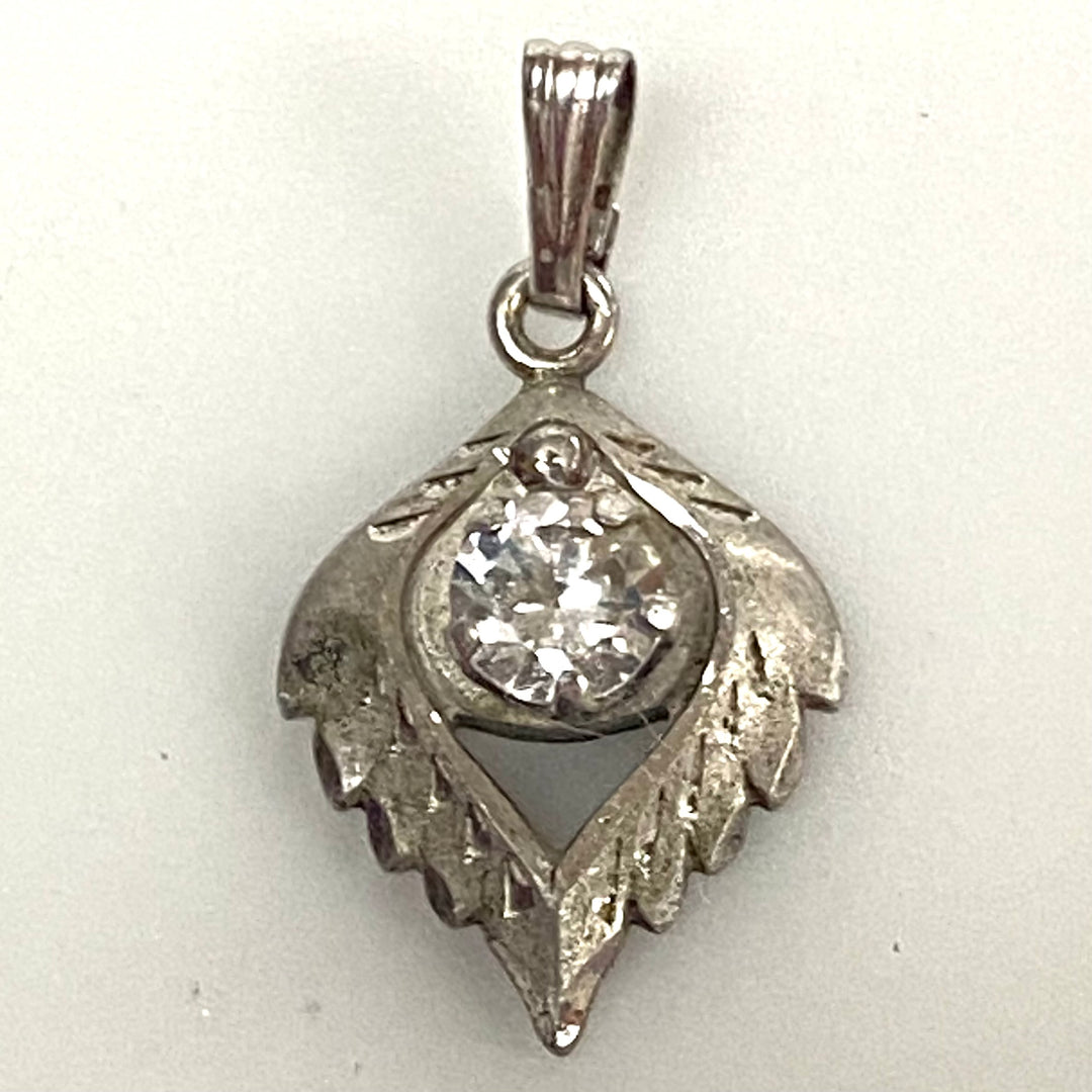 v256 Vintage Sterling Silver White Stone Cute Charm Pendant