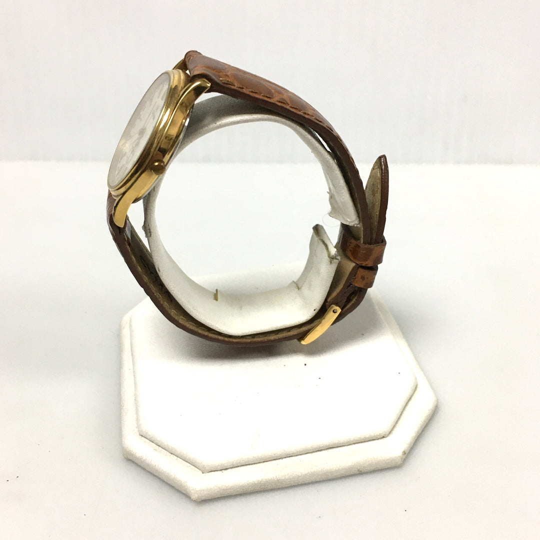 v291 Vintage CYMA Quartz Swiss Made Gold Tone Wrist Watch Leather Band