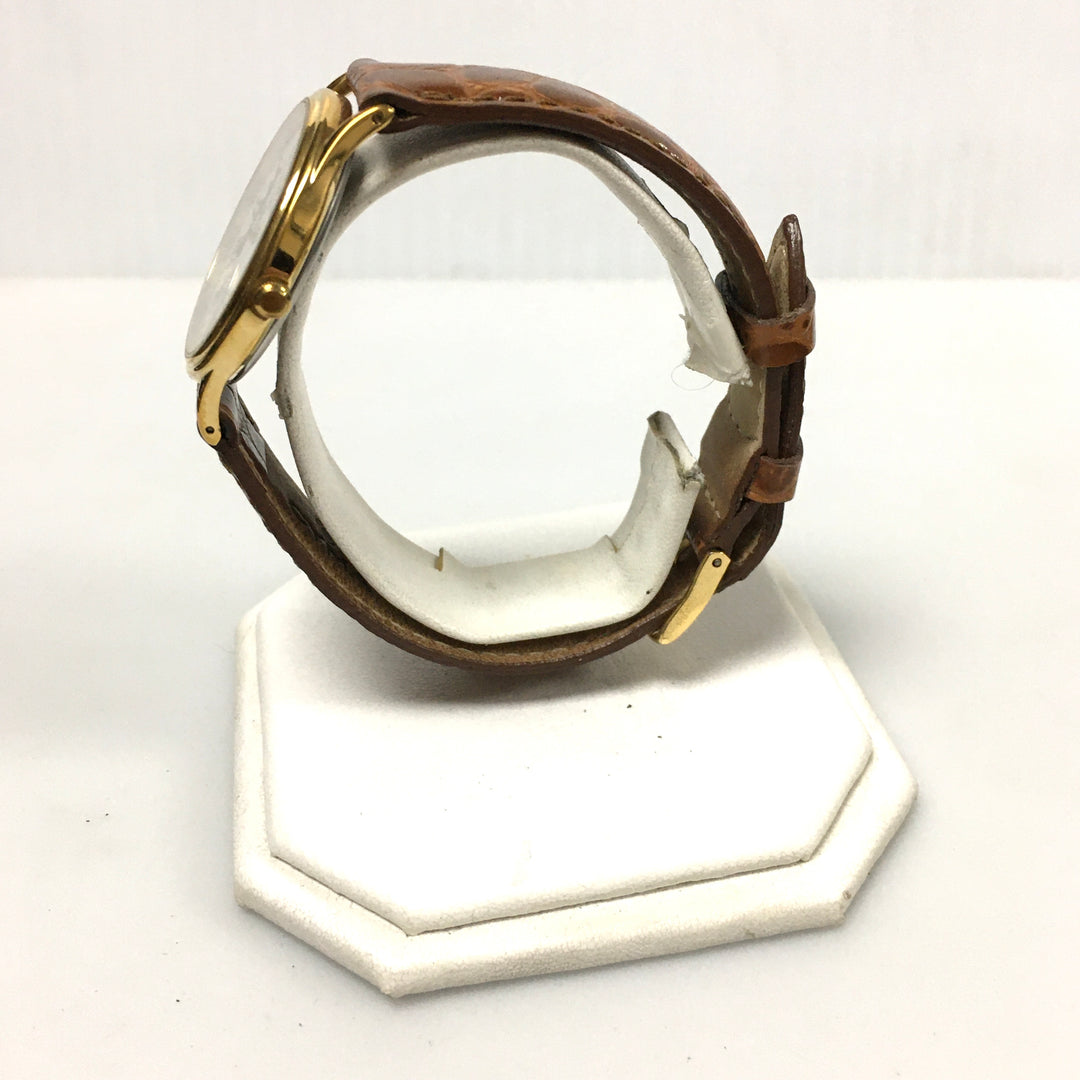 v292 Vintage CYMA Quartz Swiss Made Gold Tone Wrist Watch Leather Band