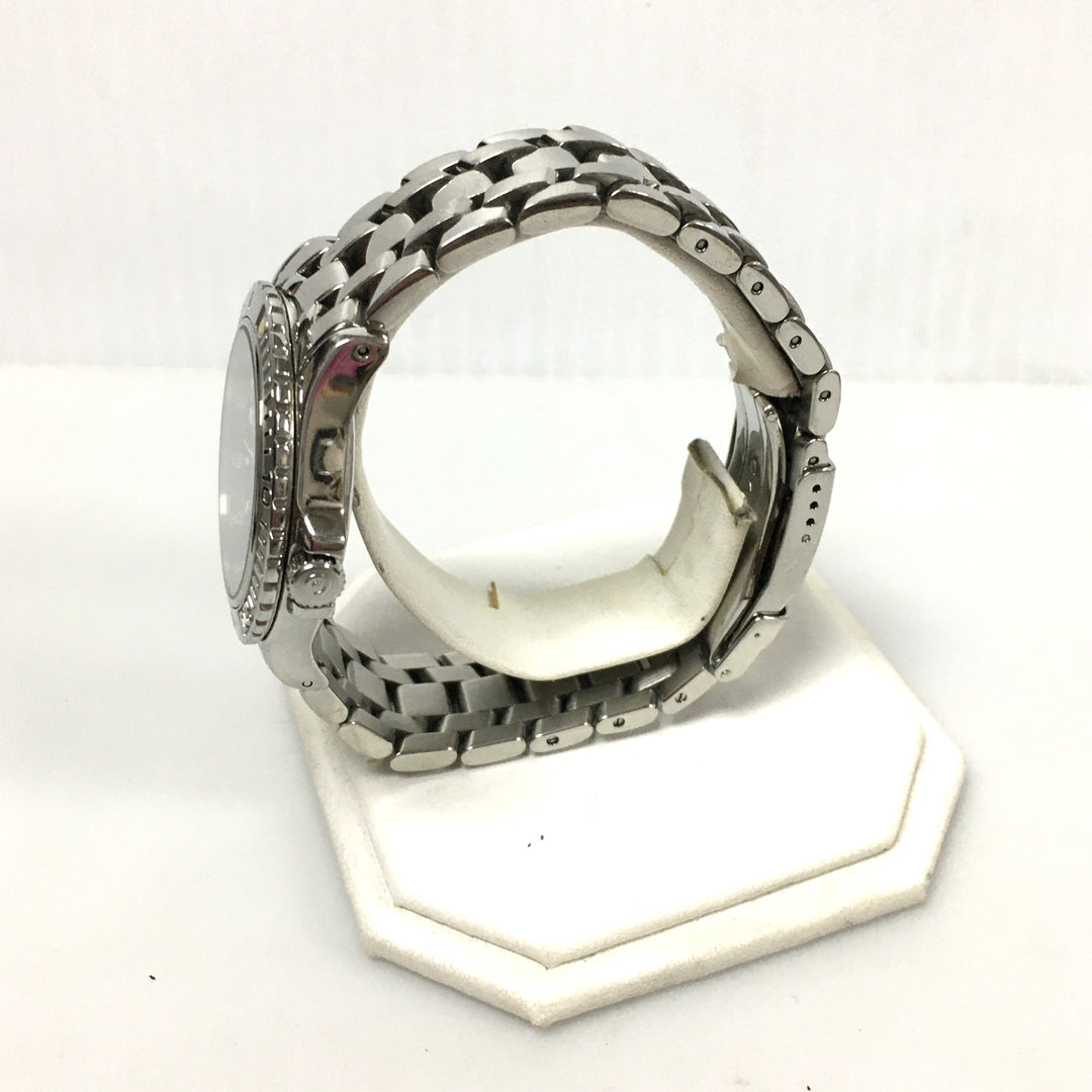 v304 Vintage CYMA Navistar Professional Quartz Swiss Made Silver Tone Wrist Watch